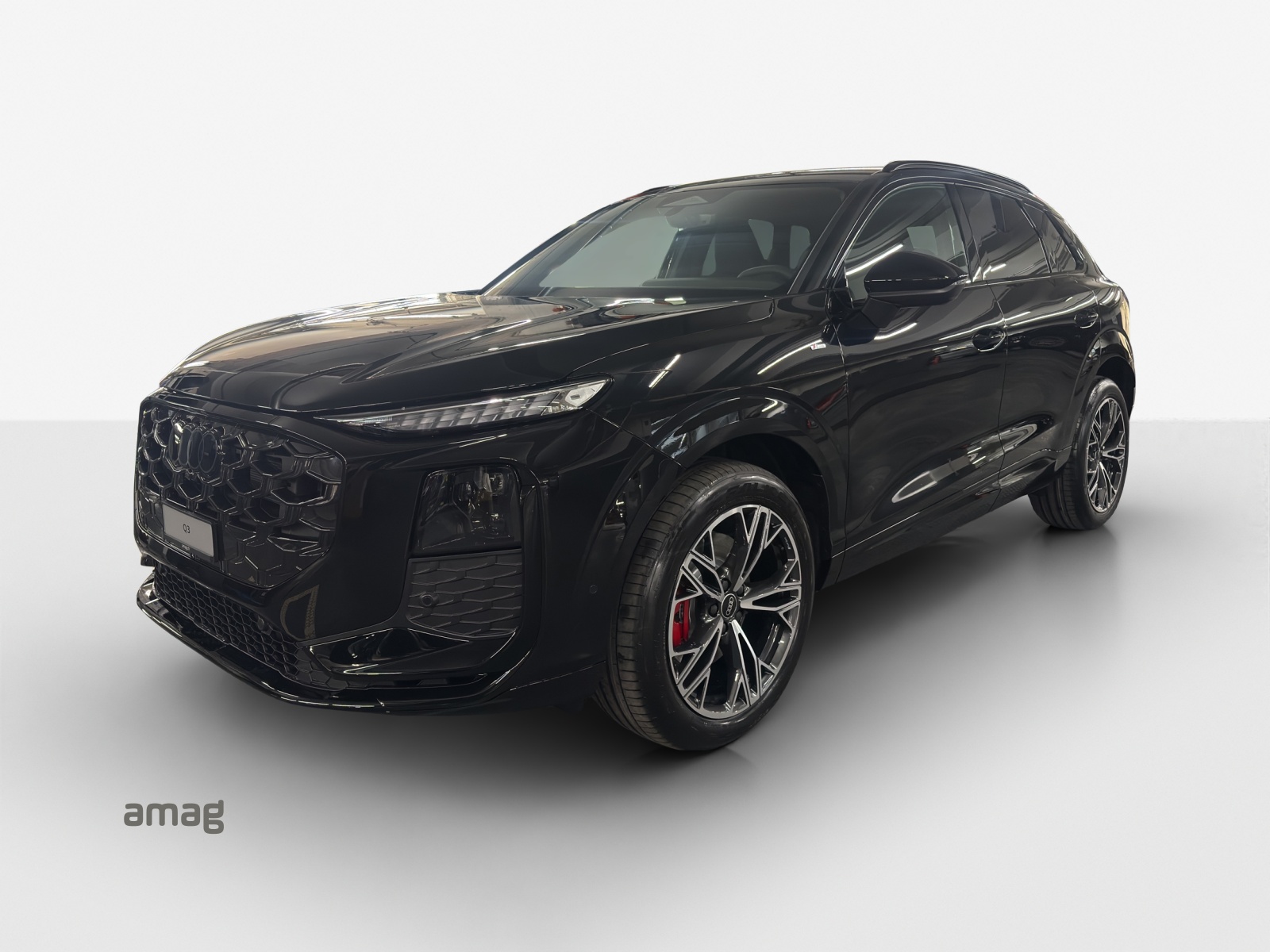 AUDI Q3 SUV TFSI quattro 195 kW S tronic-image-0