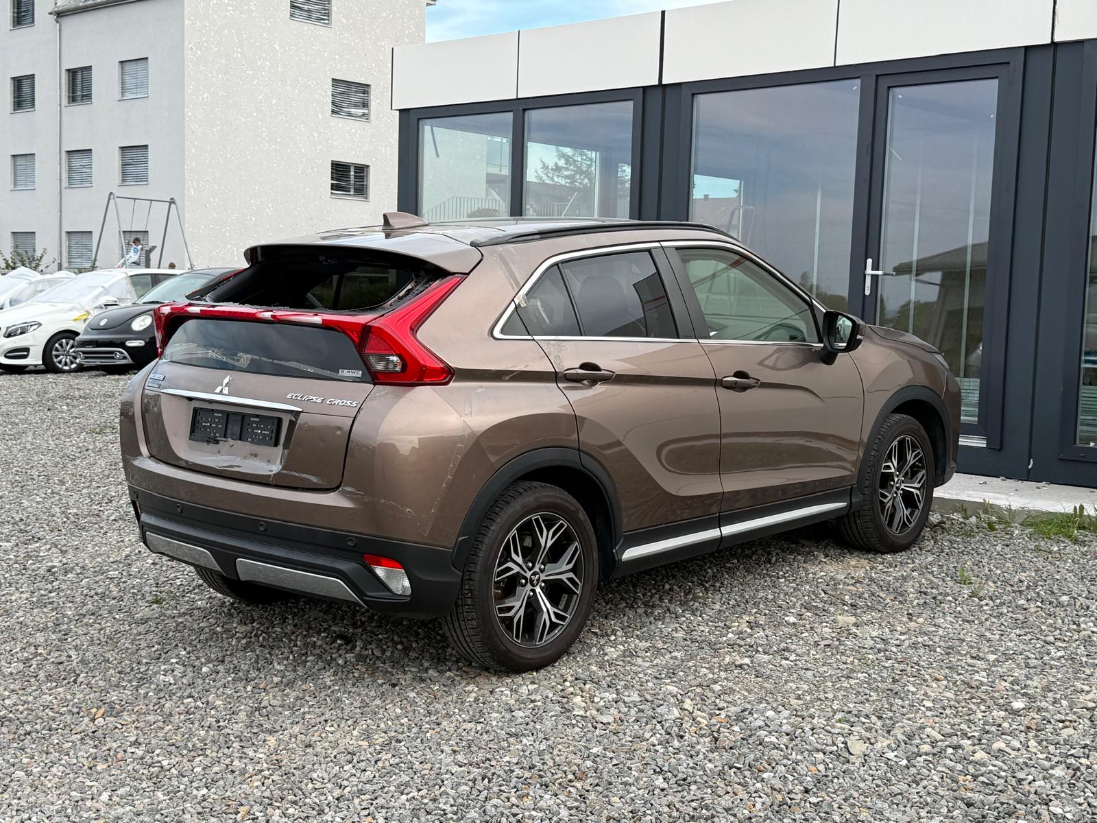 MITSUBISHI Eclipse Cross 1.5 T-Mivec Diamond 4WD CVT *HAGELSCHADEN* **Jetzt nur noch CHF 10'900.- statt CHF 15'900.-**-image-6