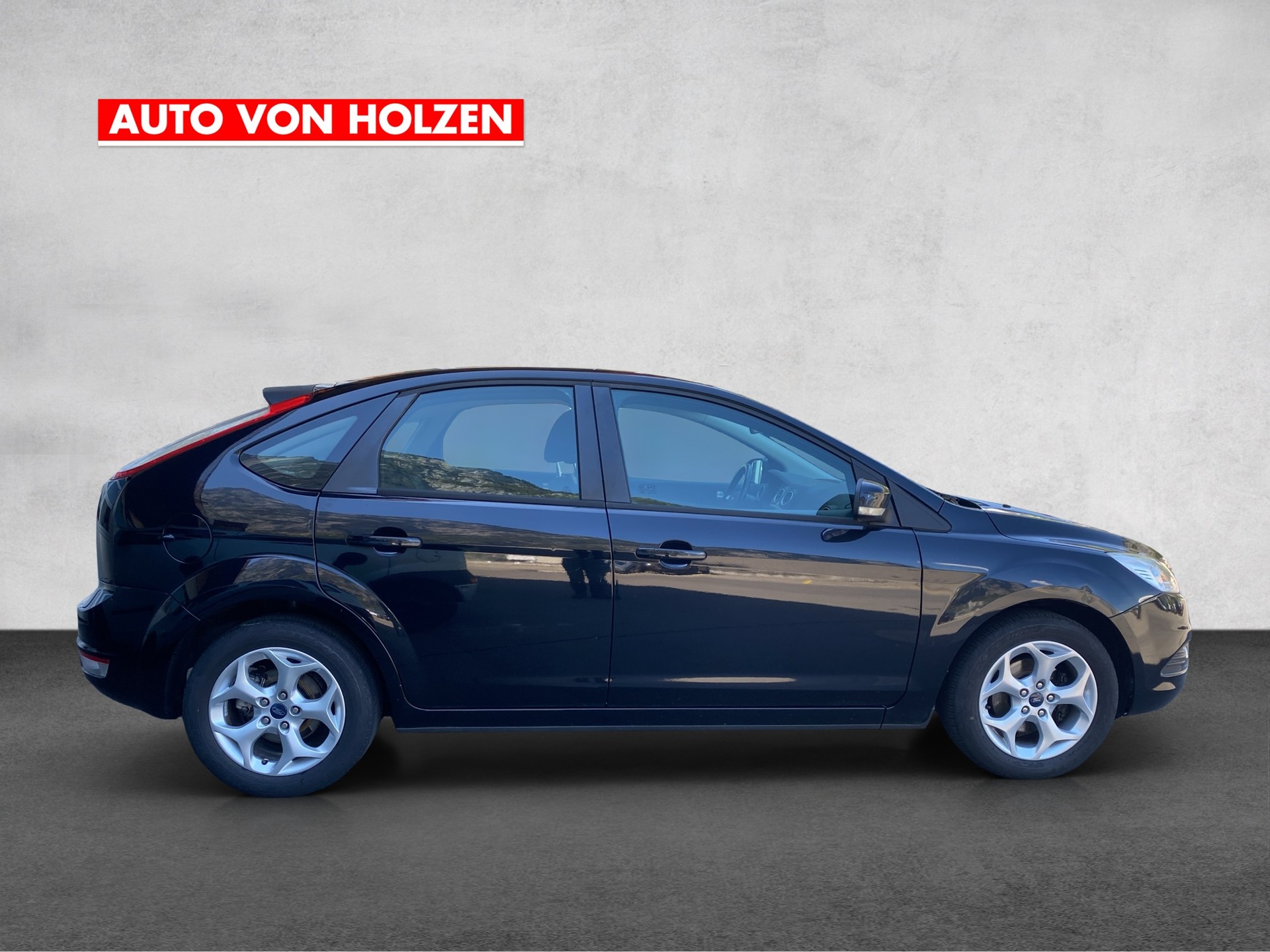 FORD Focus 1.6i VCT Carving-image-4
