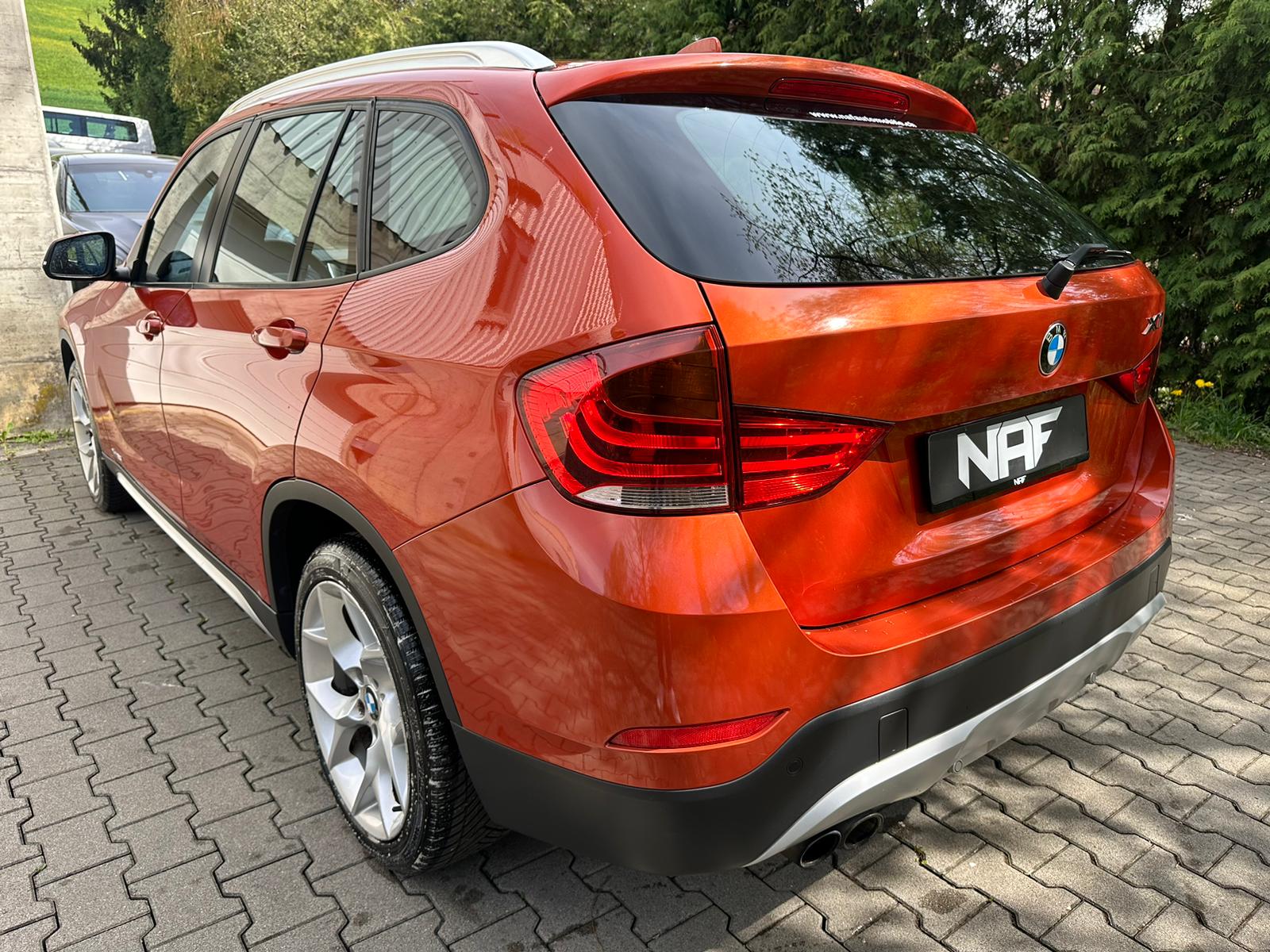 BMW X1 xDrive 20i xLine Steptronic-image-2