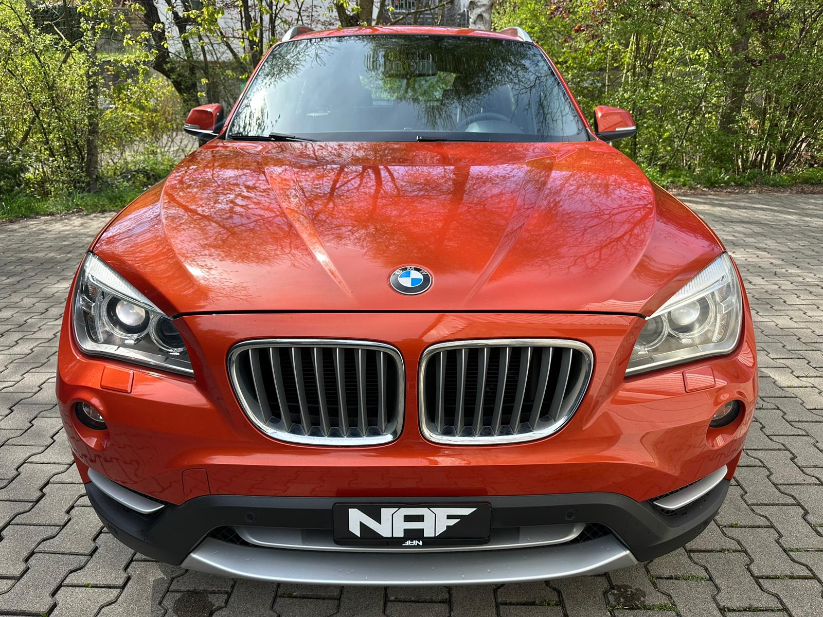 BMW X1 xDrive 20i xLine Steptronic-image-7