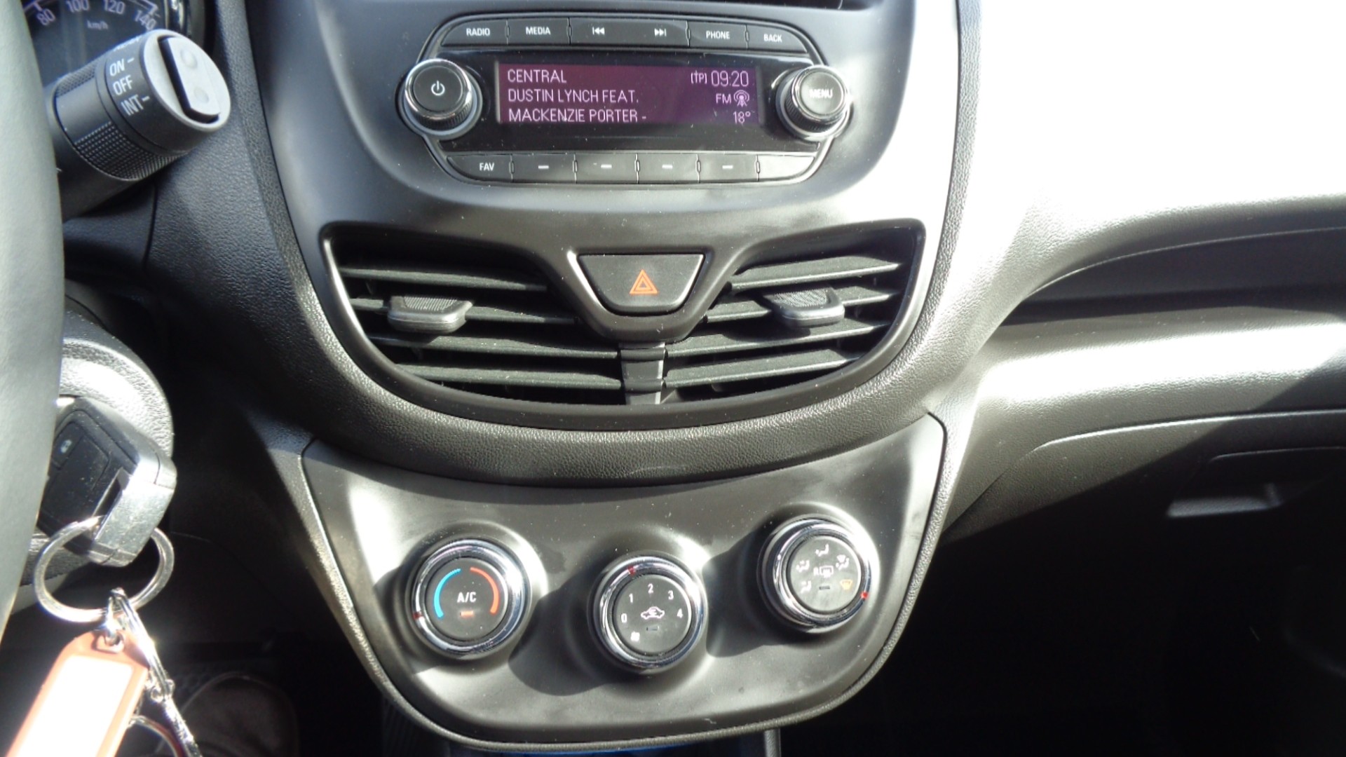 OPEL Karl 1.0 EcoFLEX Enjoy Easytronic-image-11