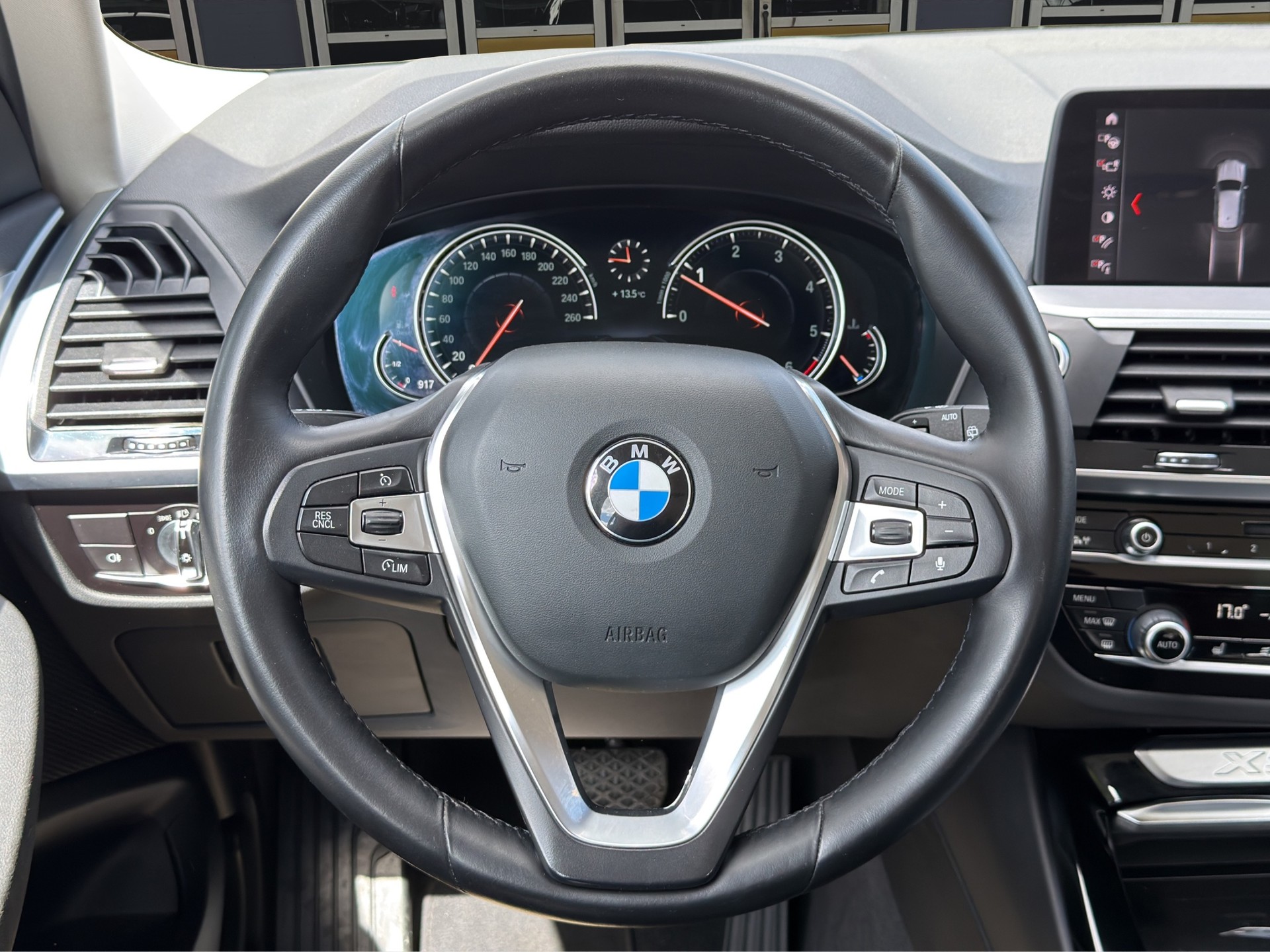 BMW X3 20d xDrive-image-11