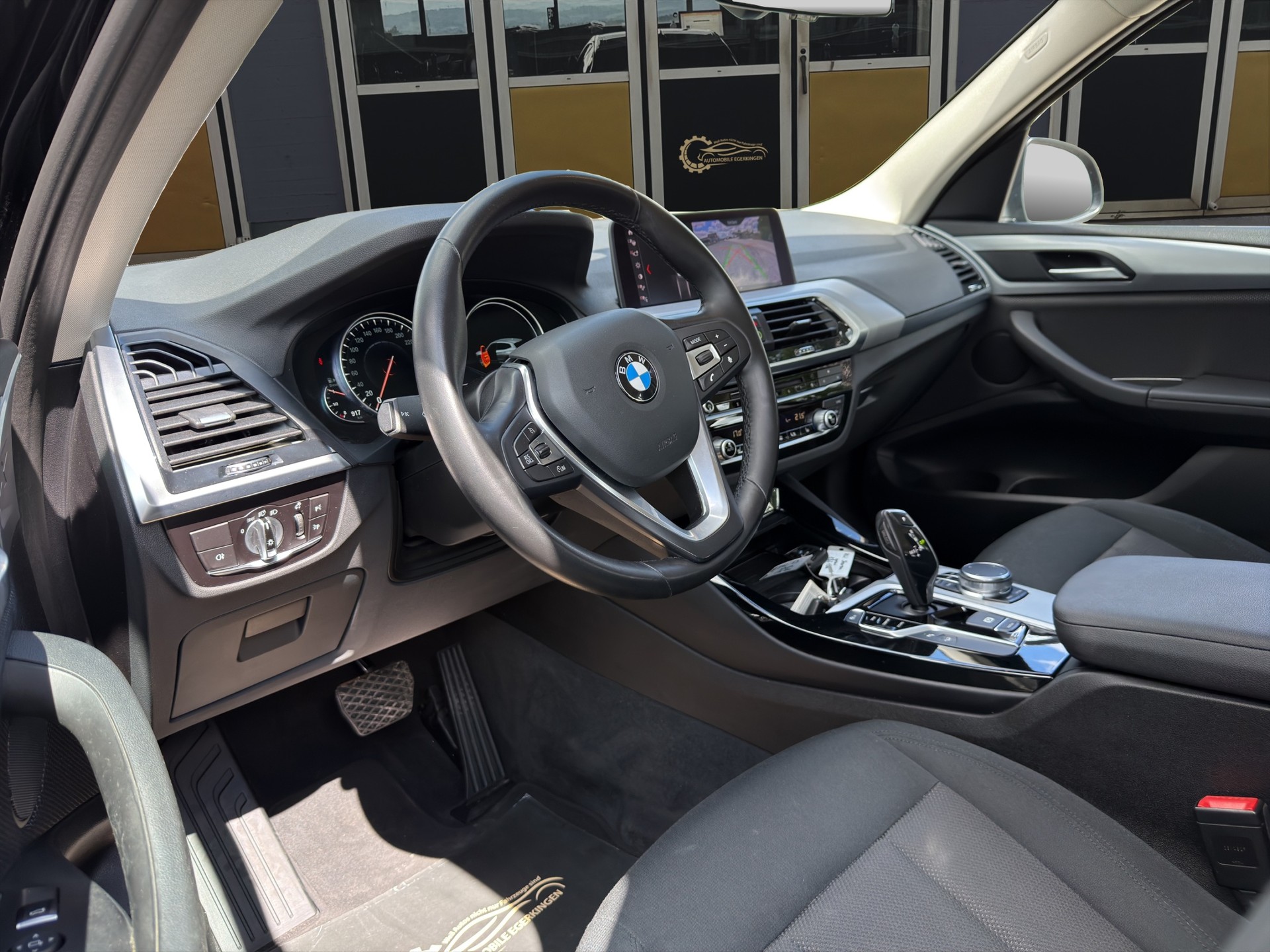 BMW X3 20d xDrive-image-8
