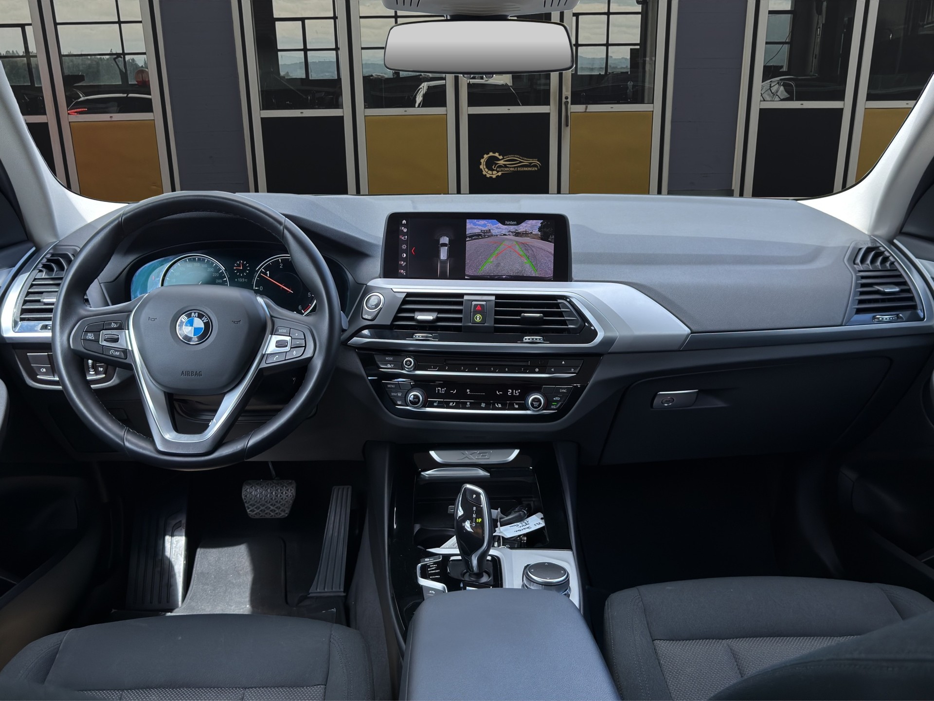 BMW X3 20d xDrive-image-10