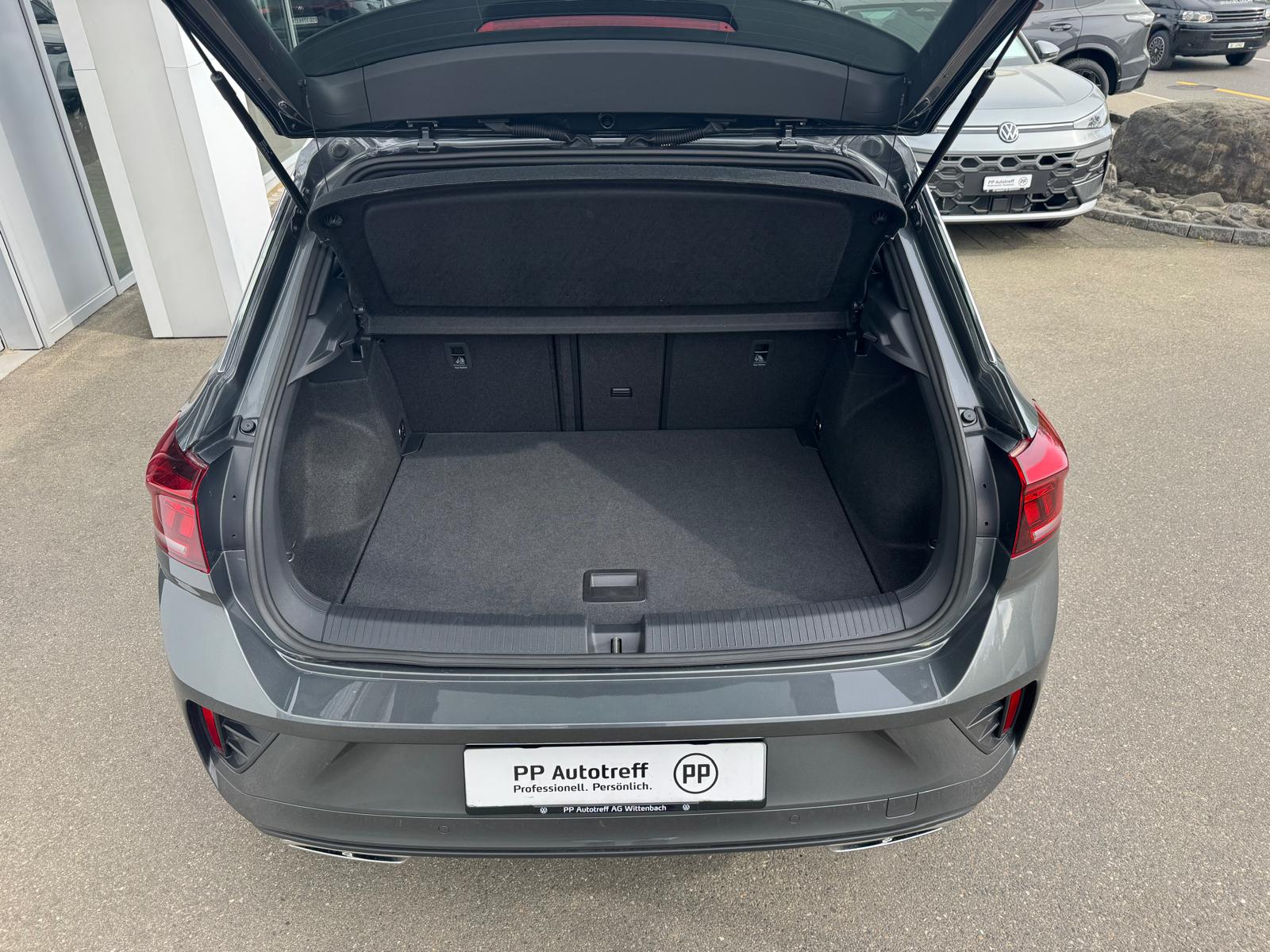 VW T-Roc 2.0 TSI R-Line DSG 4Motion-image-4