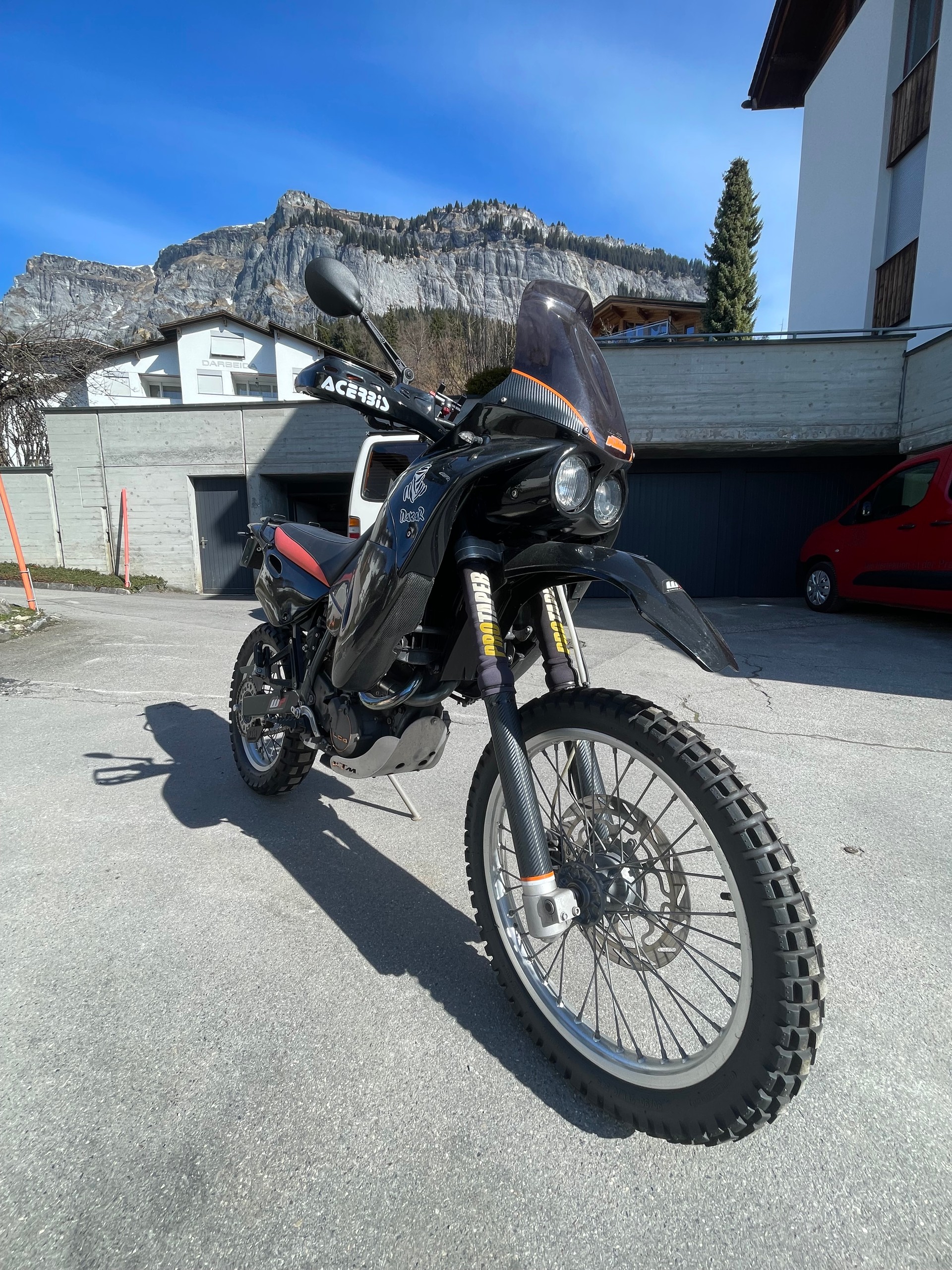 KTM 640 Adventure