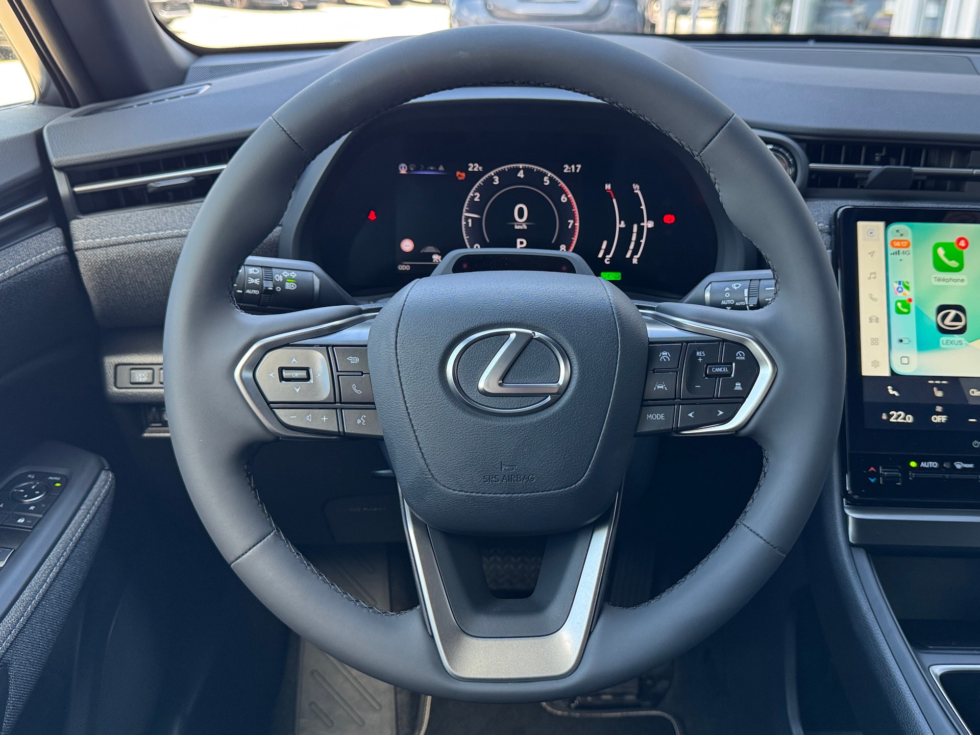 LEXUS LBX FWD Impression CVT-image-14