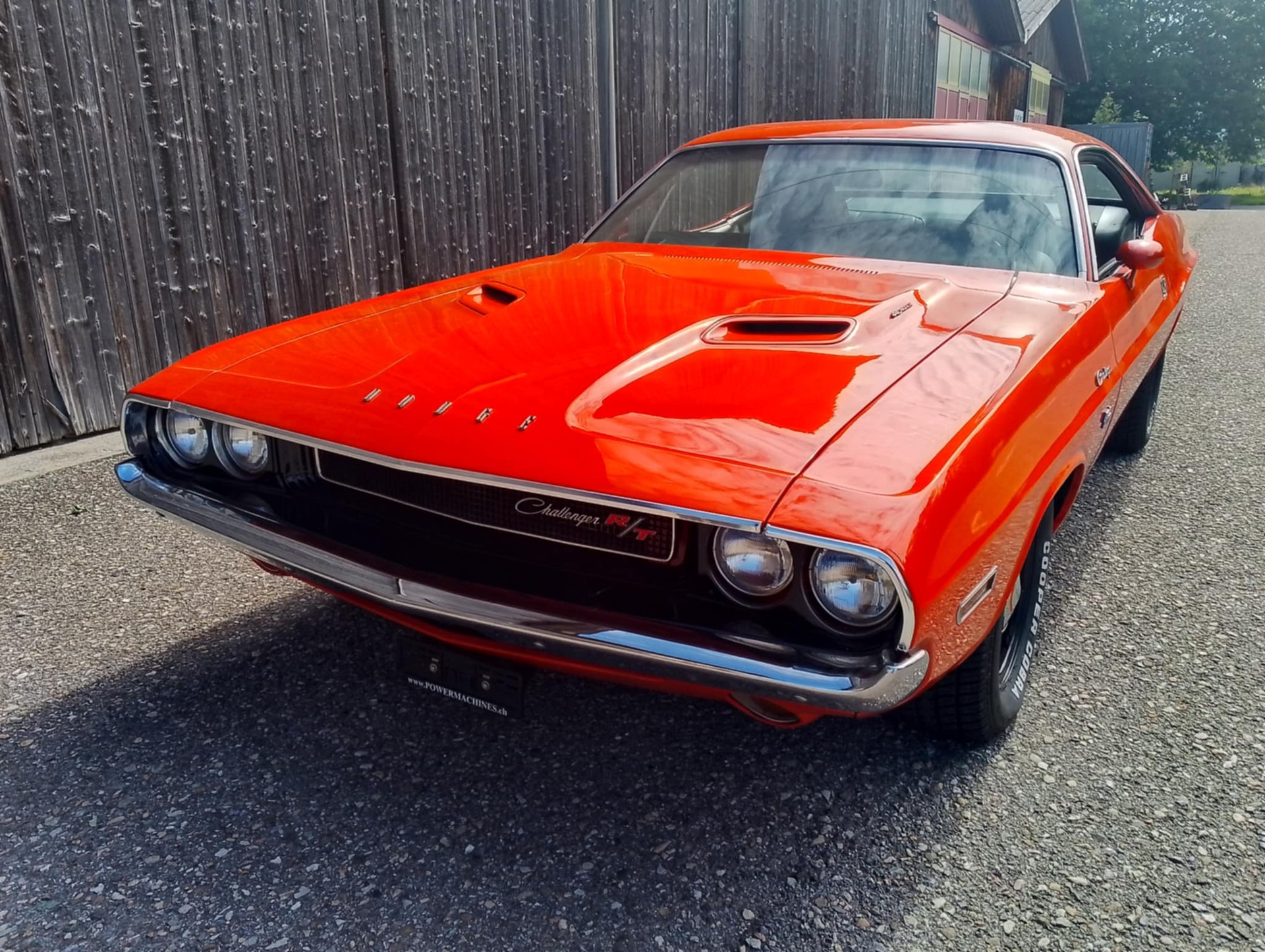 DODGE RT sixpack-showroom-element-1