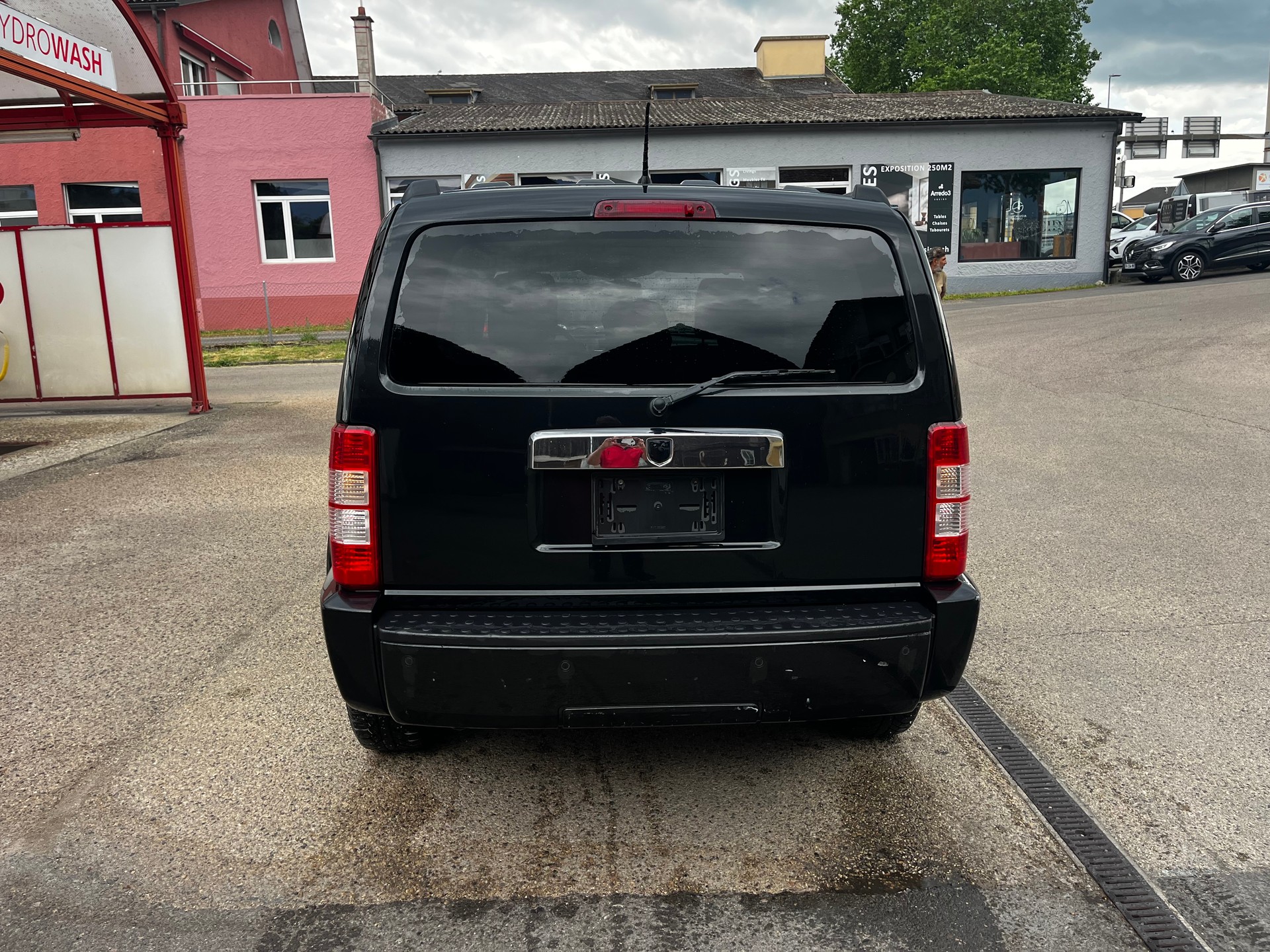 DODGE Nitro 2.8 CRD Blackline Automatic-image-5