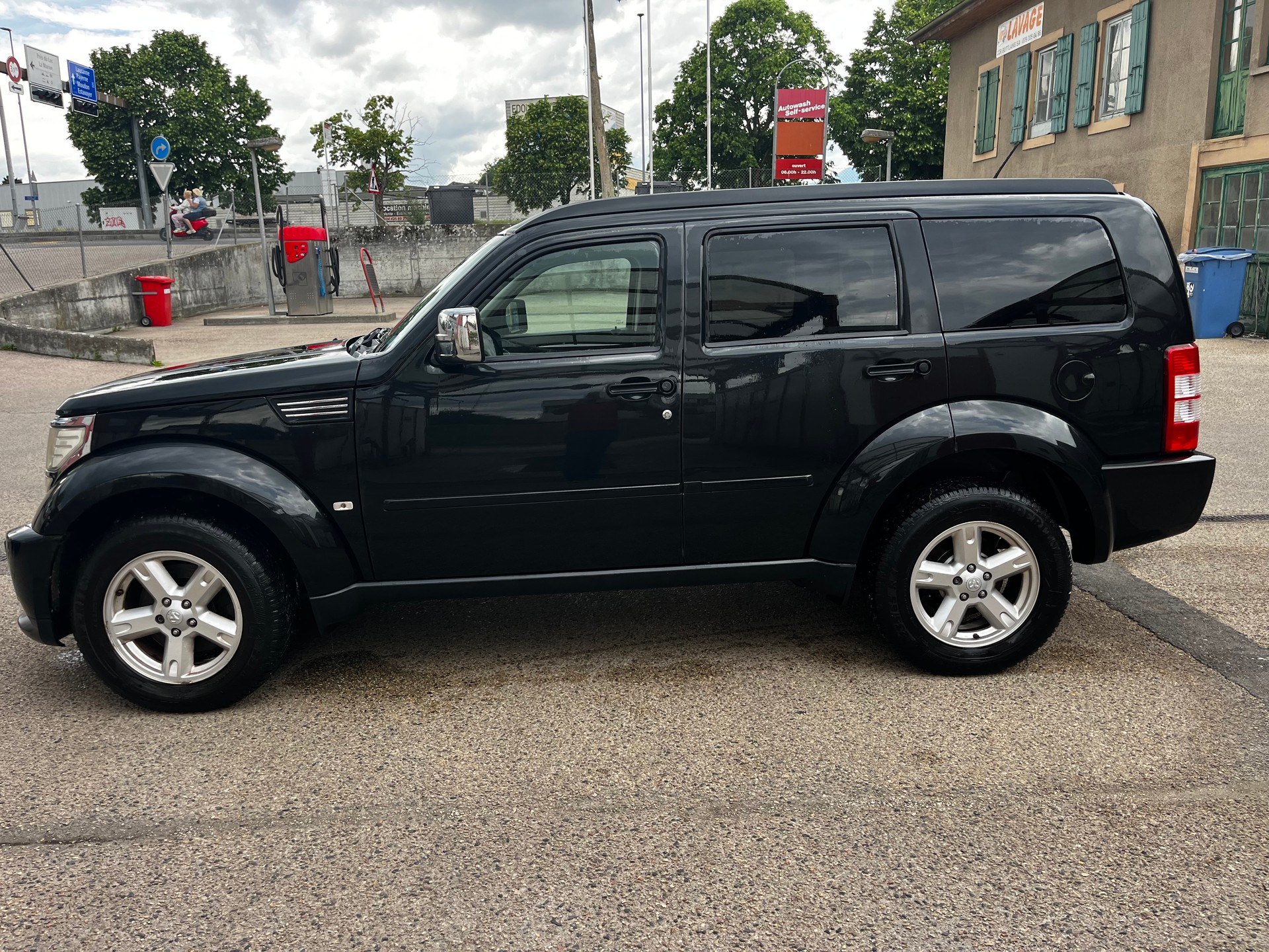 DODGE Nitro 2.8 CRD Blackline Automatic-image-7