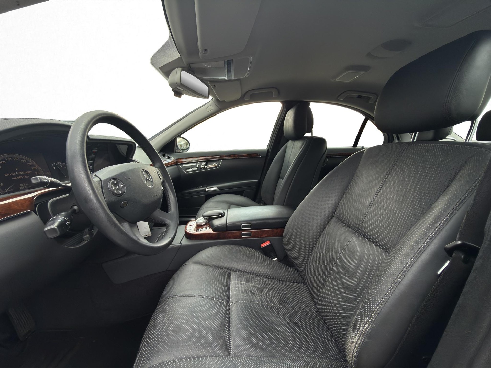 MERCEDES-BENZ S 500 V8-image-12