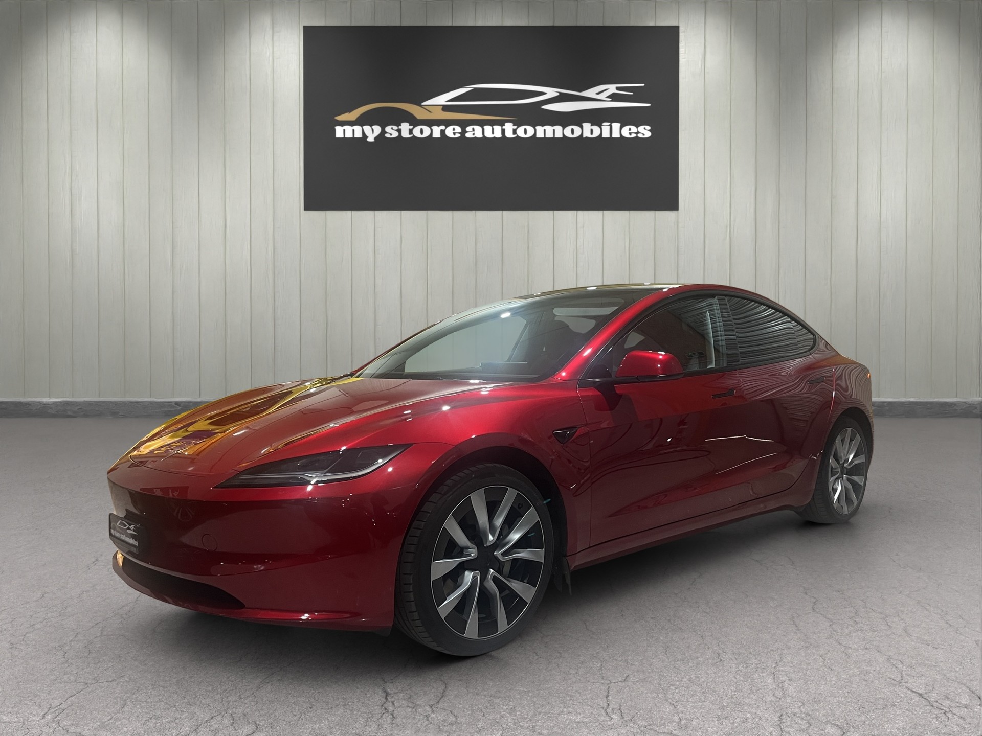 TESLA Model 3 Highland Premium Long Range Dual Motor AWD-showroom-element-3