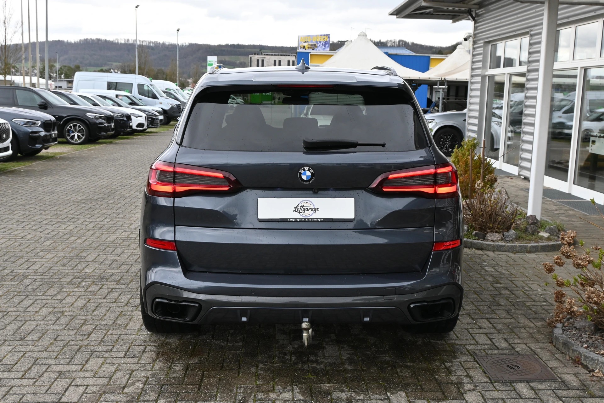 BMW X5 xDrive 48V 40d M Sport Steptronic 340PS + AHK 3500kg-image-3