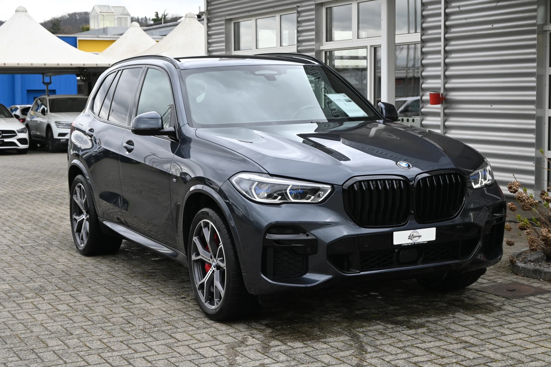 BMW X5 xDrive 48V 40d M Sport Steptronic 340PS + AHK 3500kg-image-0