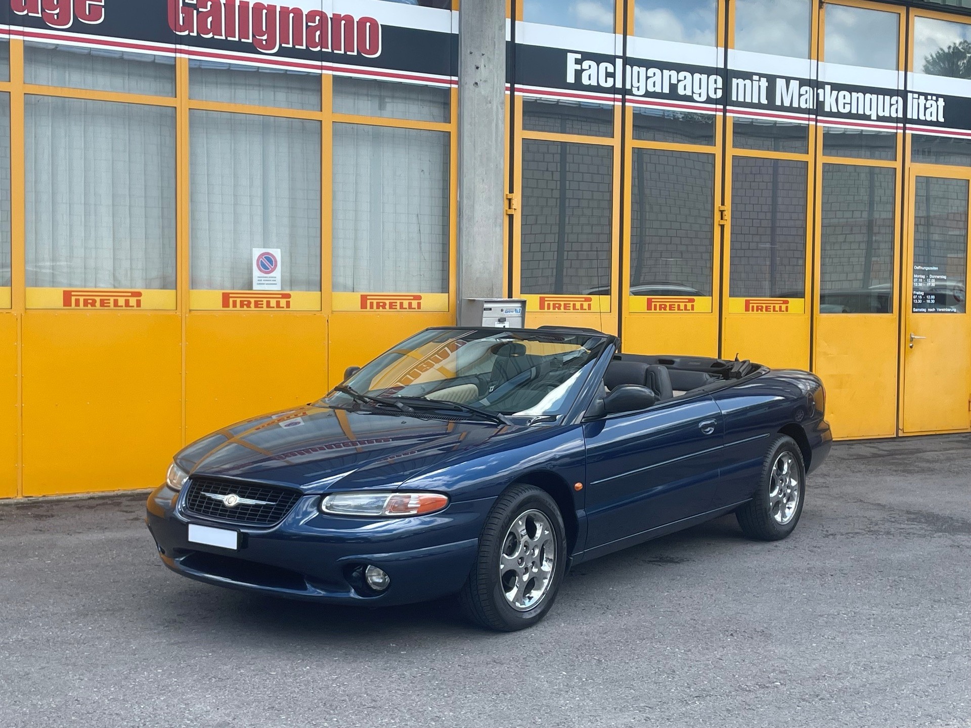CHRYSLER Stratus 2.5 V6 LX Cabrio-image-0
