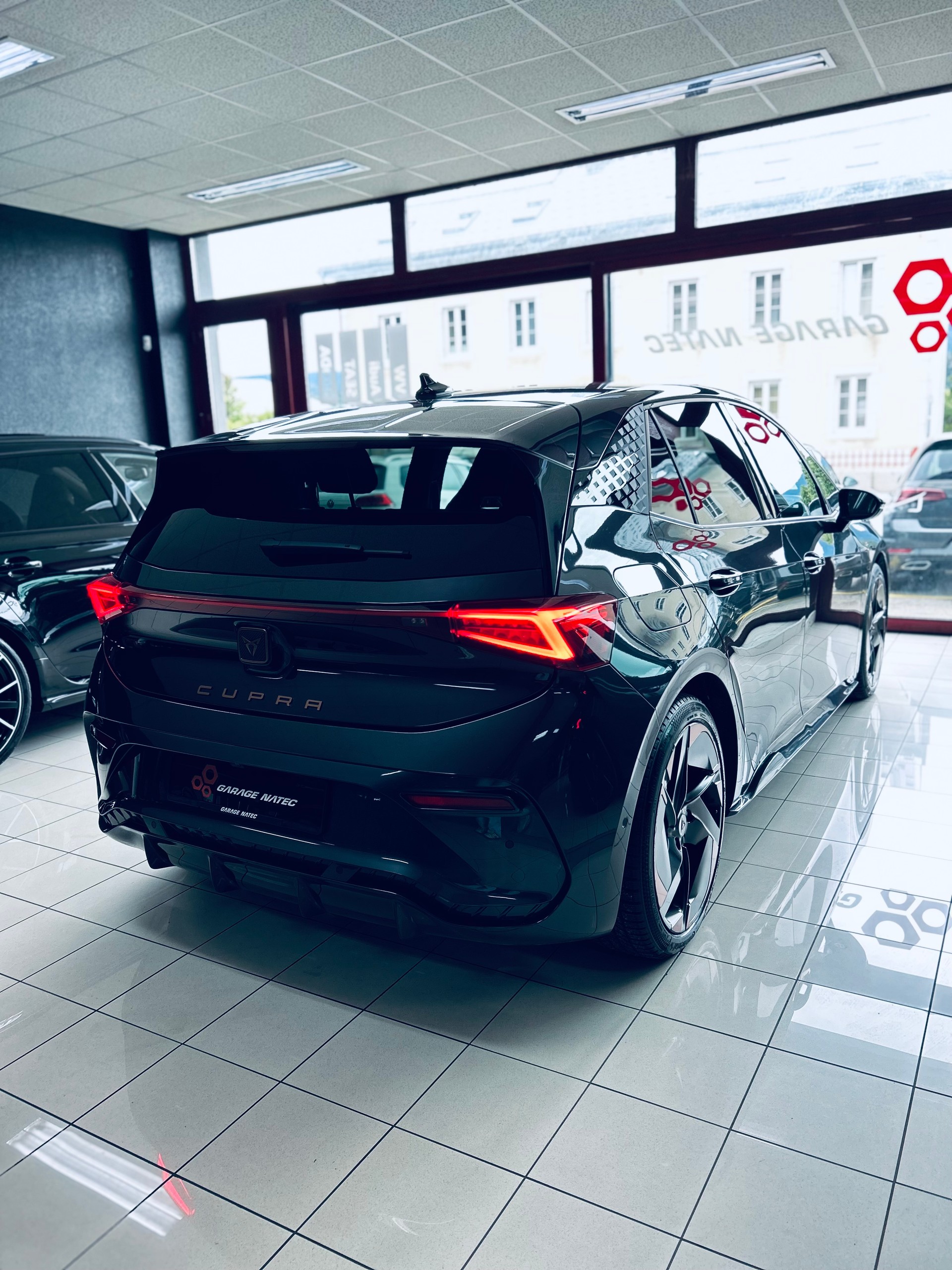 CUPRA Born 77 kWh e-Boost-image-2