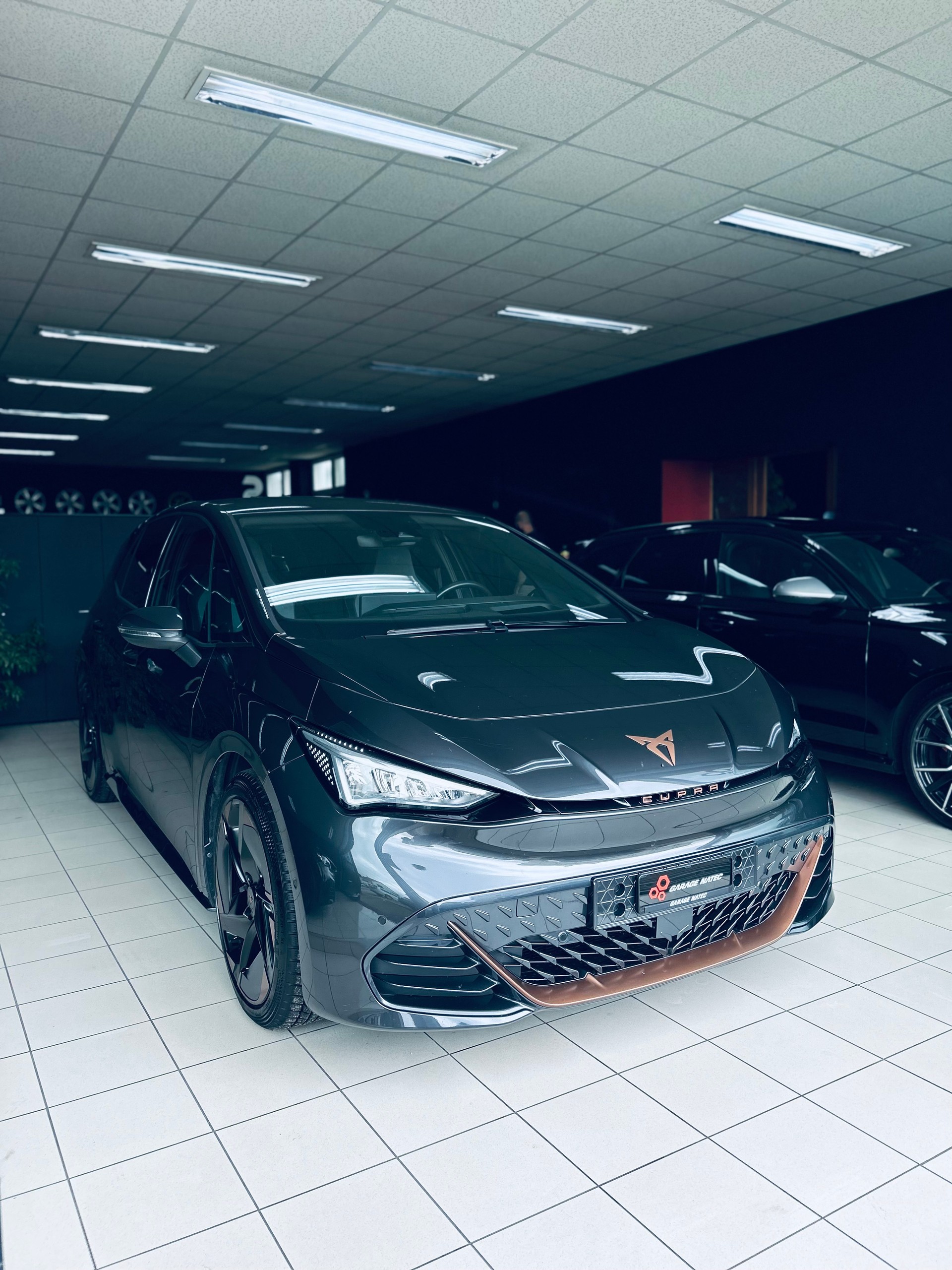 CUPRA Born 77 kWh e-Boost-image-1
