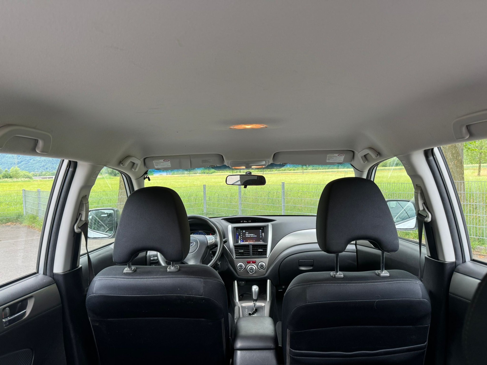 SUBARU Forester 2.0X Swiss Automatic-image-16