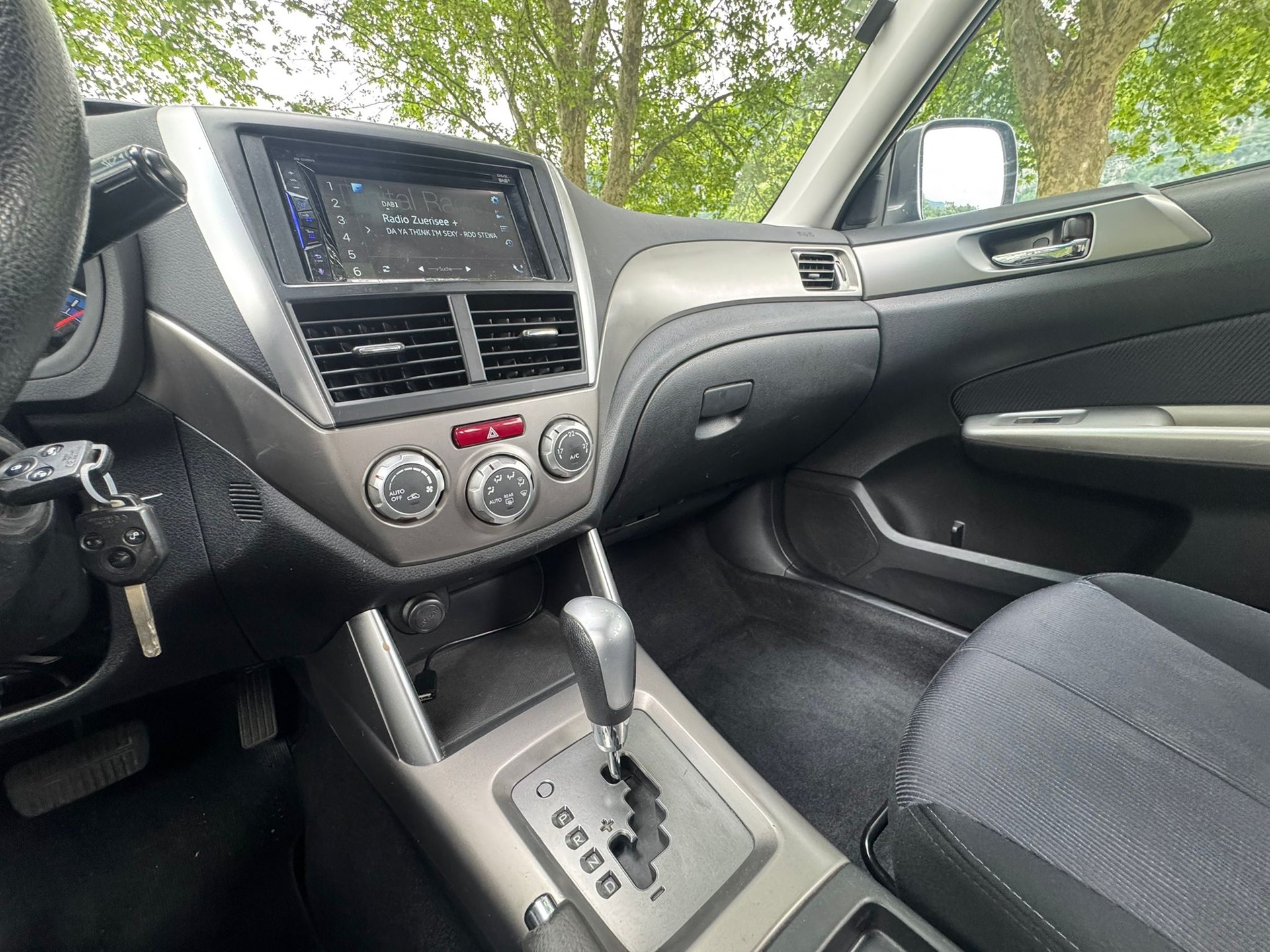SUBARU Forester 2.0X Swiss Automatic-image-15