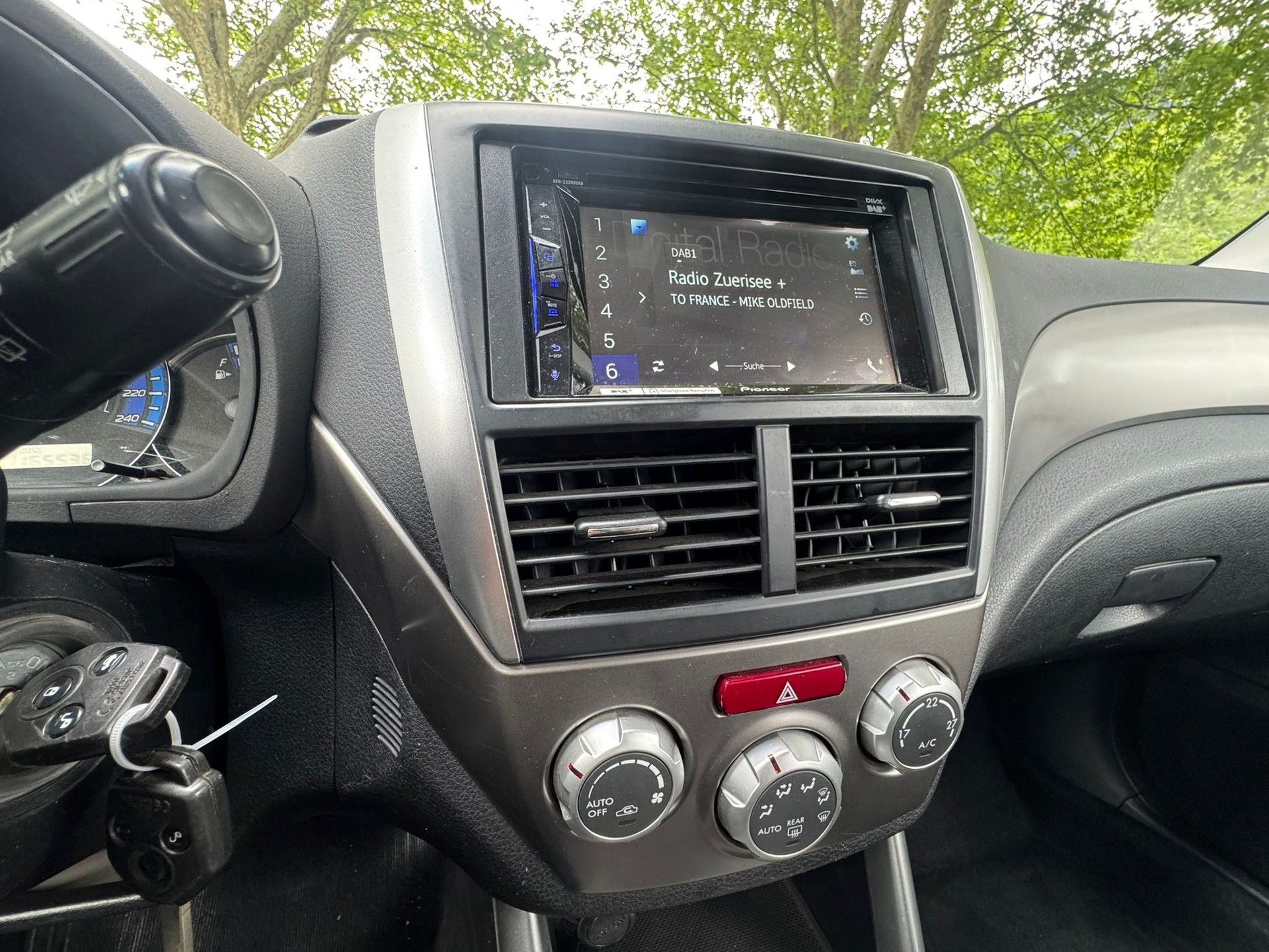 SUBARU Forester 2.0X Swiss Automatic-image-11