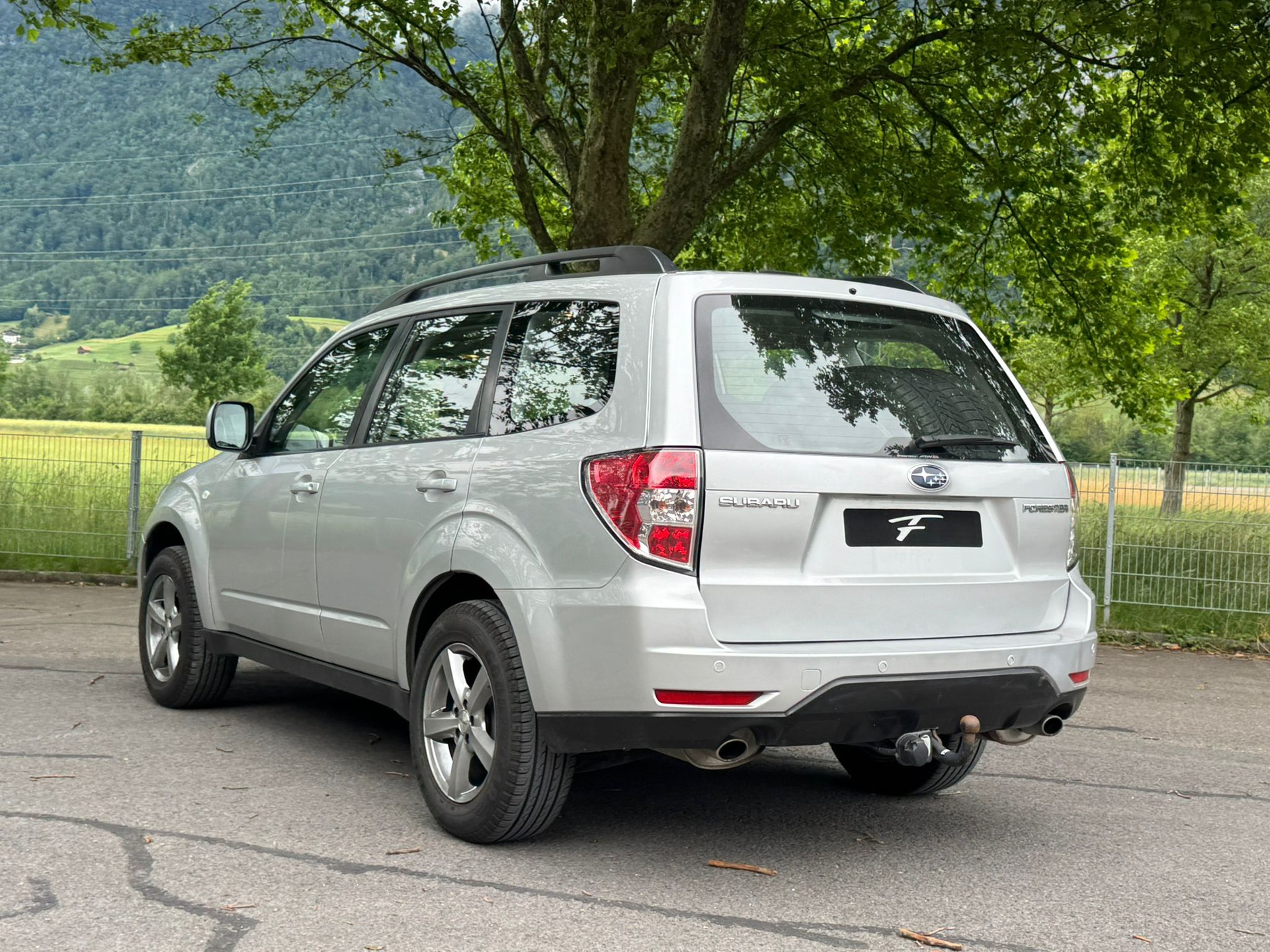 SUBARU Forester 2.0X Swiss Automatic-image-6