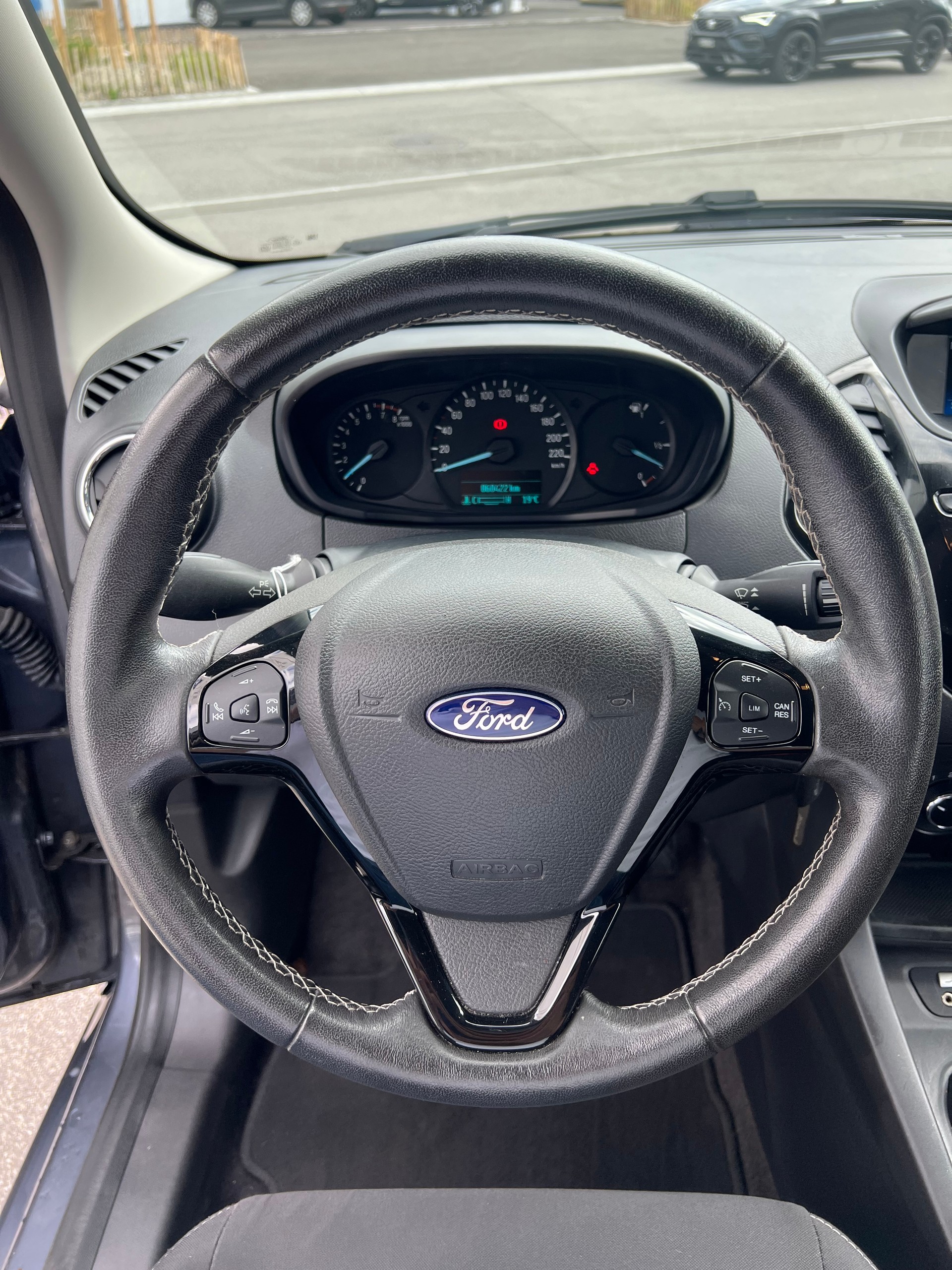 FORD KA+ 1.2 Ti-VCT Cool&Sound-image-7