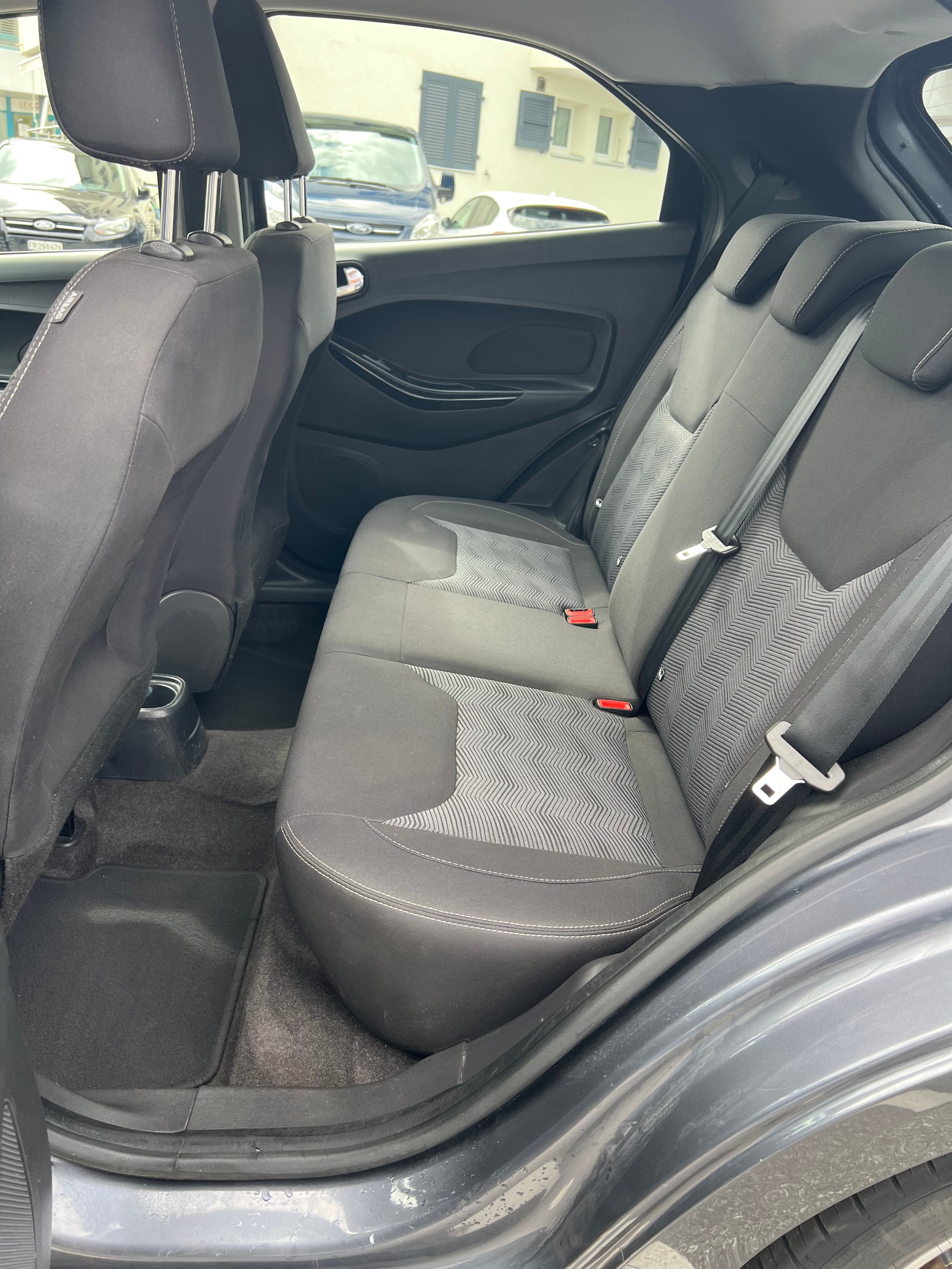 FORD KA+ 1.2 Ti-VCT Cool&Sound-image-8