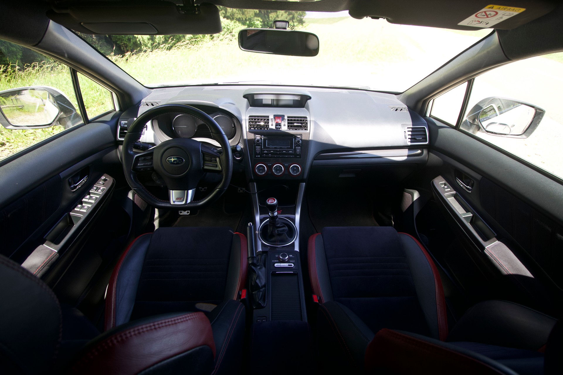 SUBARU WRX 2.5 Turbo 4WD STI Sport-image-12