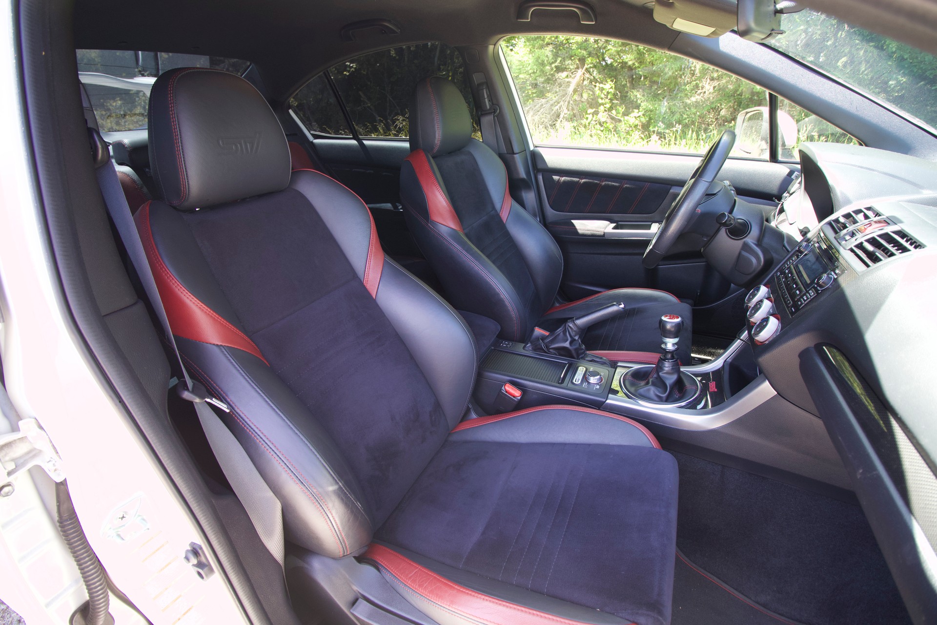 SUBARU WRX 2.5 Turbo 4WD STI Sport-image-13