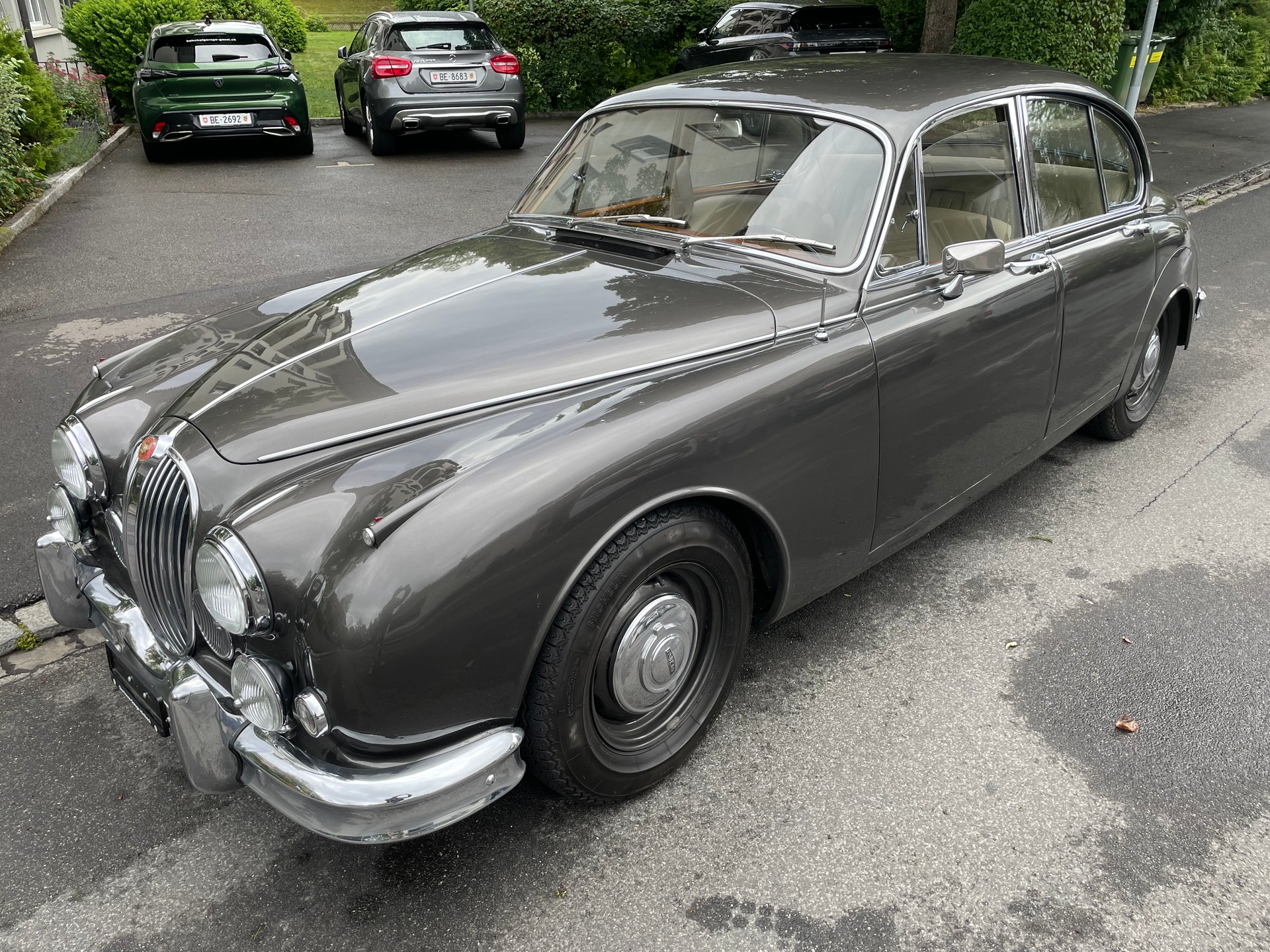 JAGUAR MK 2-image-2