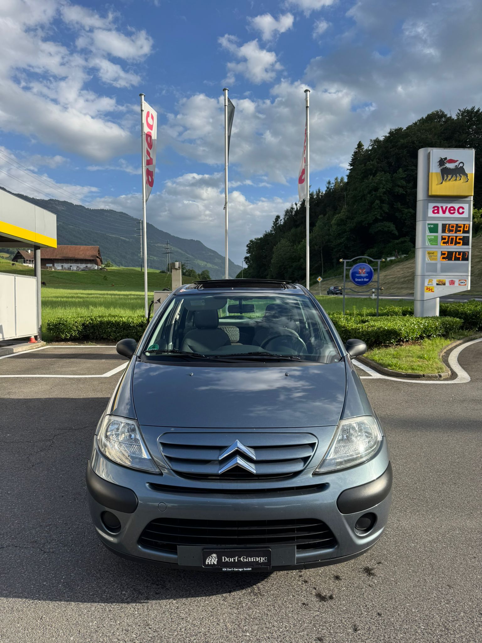 CITROEN C3 1.4i Exclusive-image-1