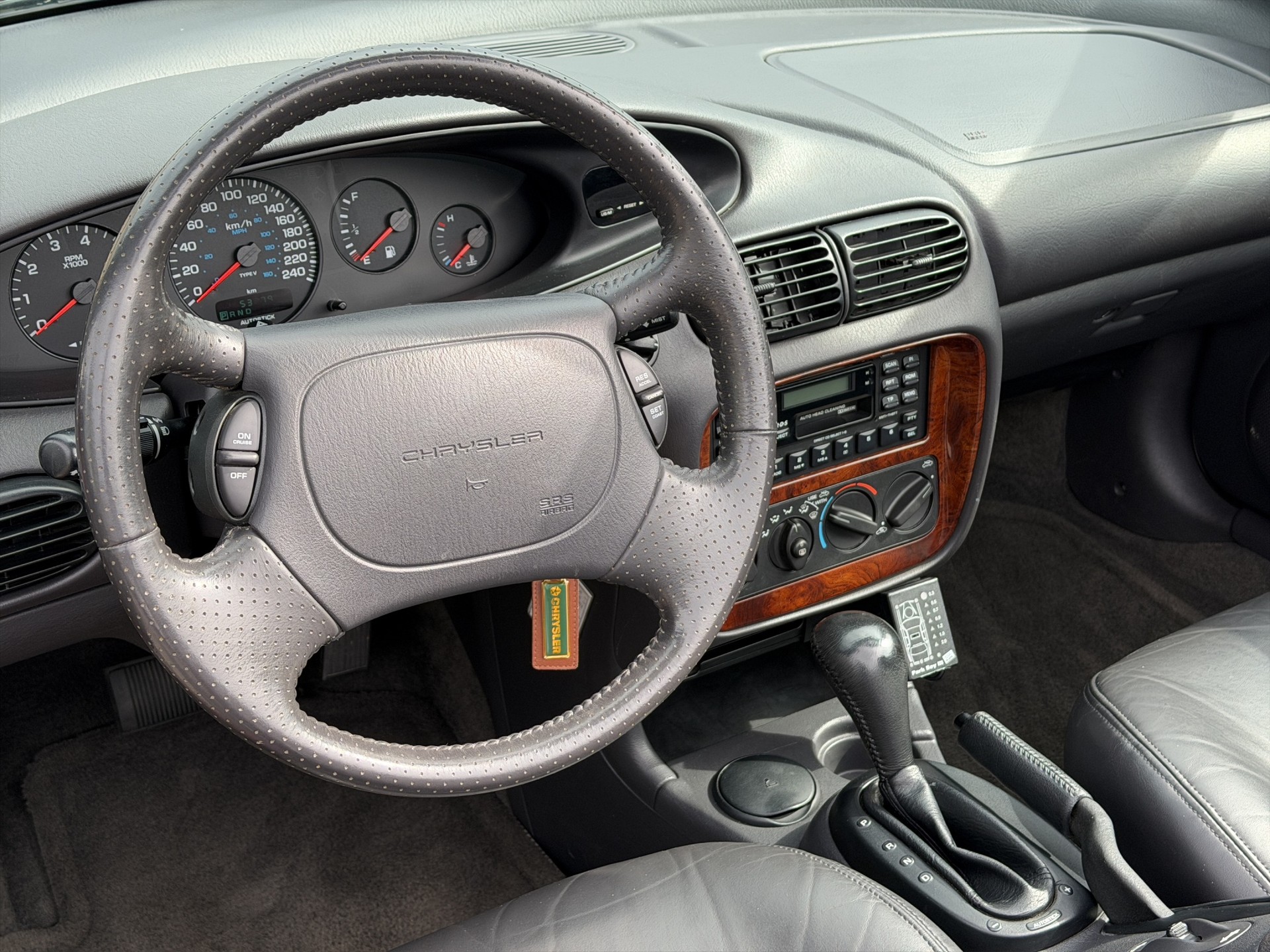 CHRYSLER Stratus 2.5 V6 LX Cabrio-image-16