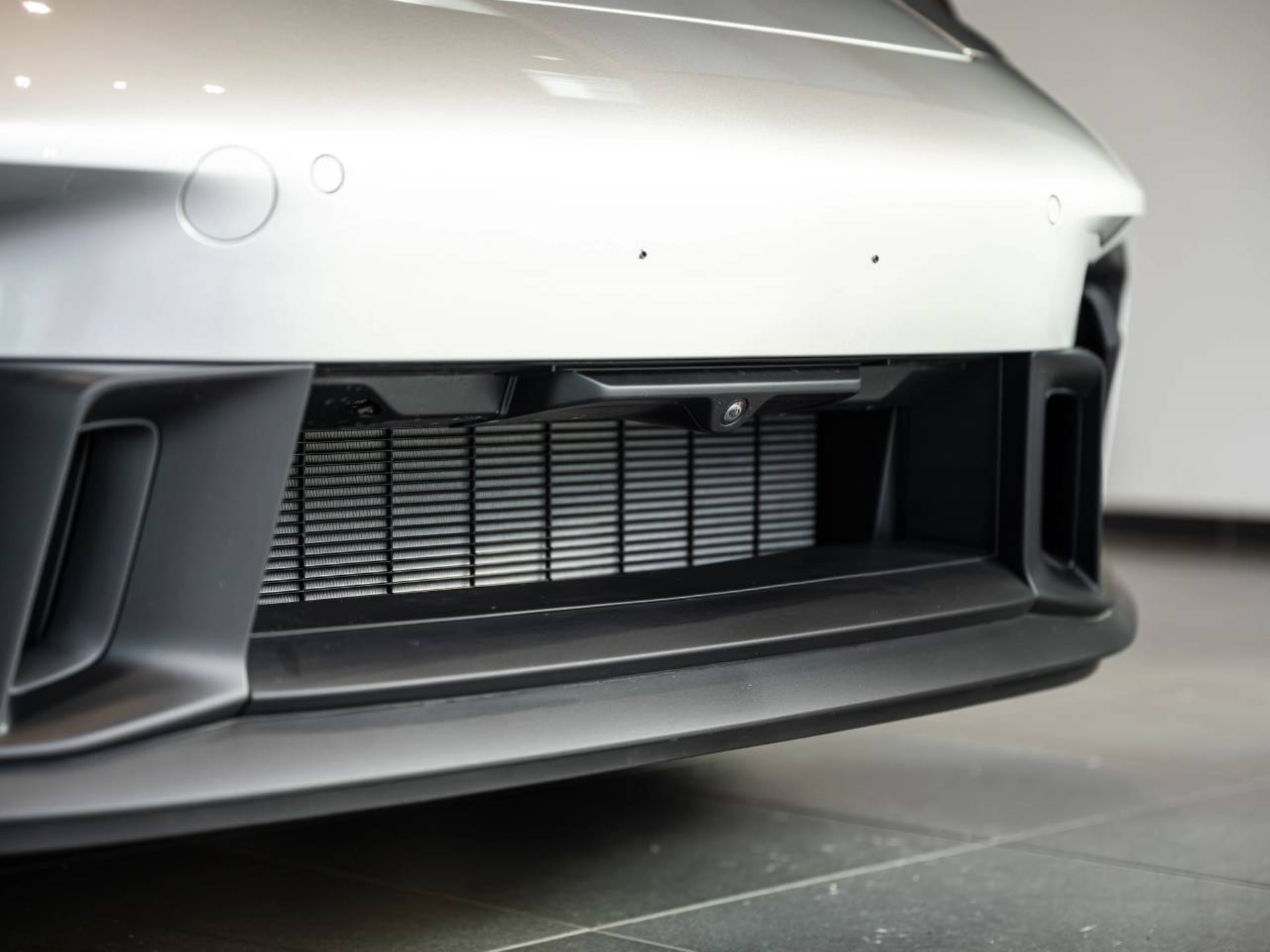 PORSCHE 911 Carrera 4 GTS-image-22