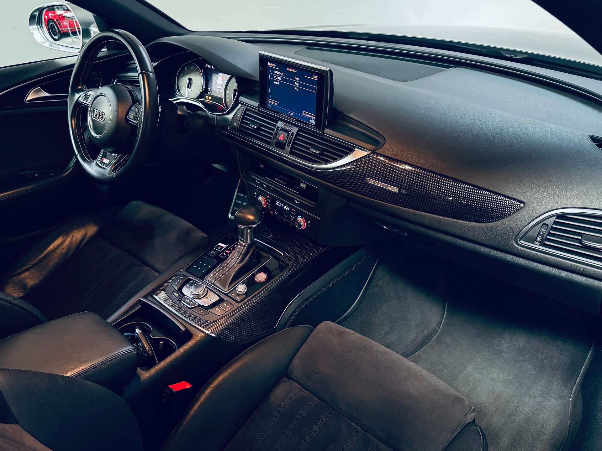 AUDI S6 Avant 4.0 TFSI V8 quattro S-tronic-image-17