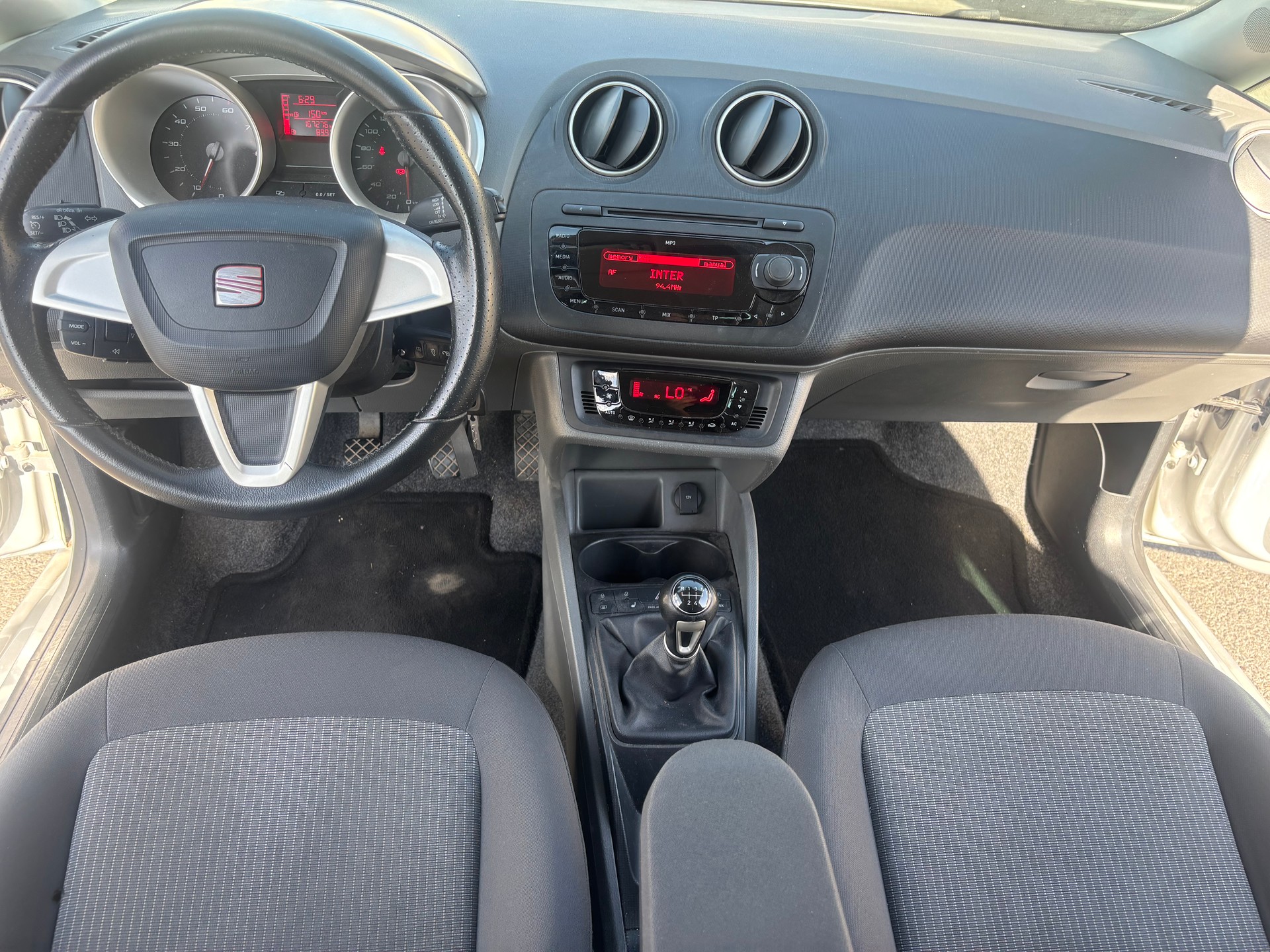 SEAT Ibiza SC 1.2 TSI Style-image-7