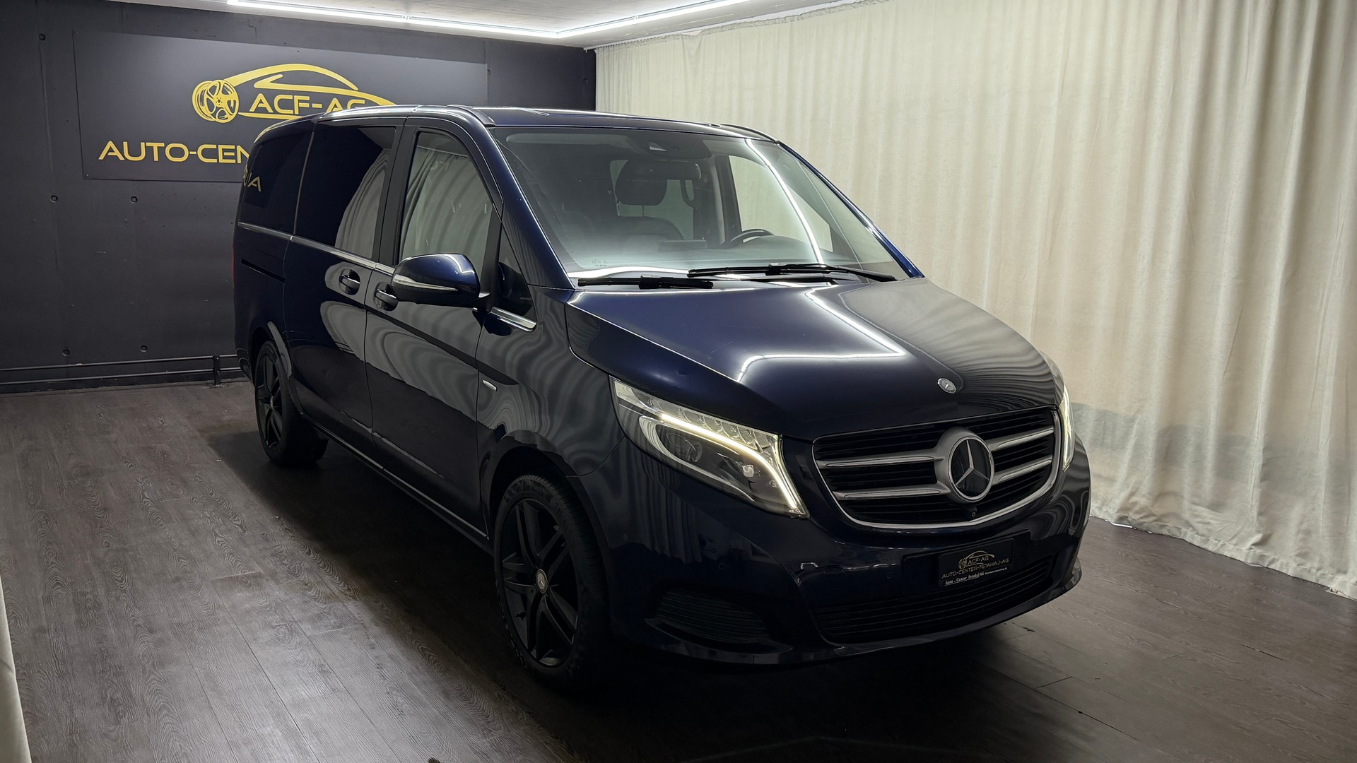 MERCEDES-BENZ V 250 d Avantgarde lang 4Matic 7G-Tronic-image-2