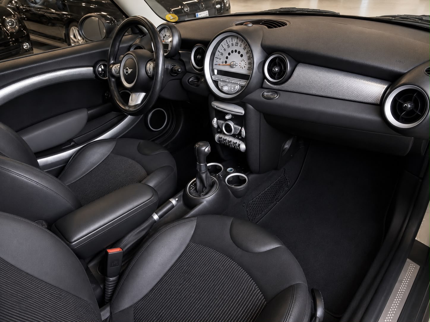 MINI Cooper S Steptronic-image-8