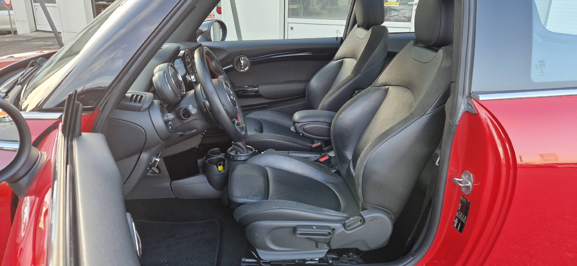 MINI Mini F56 2.0i Cooper S SAG JCW-image-4