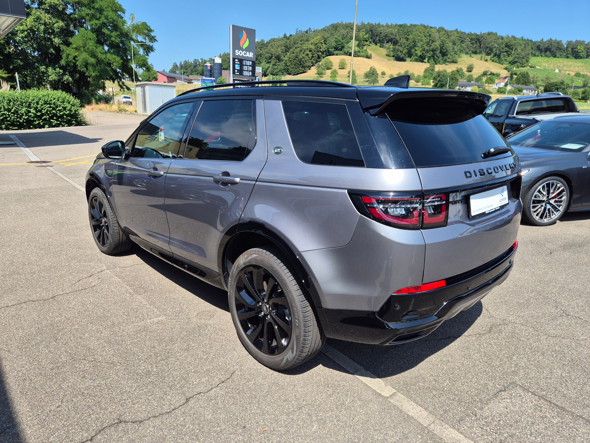 LAND ROVER Discovery Sport D200 2.0D TD4 MHEV HSE AT9-image-6