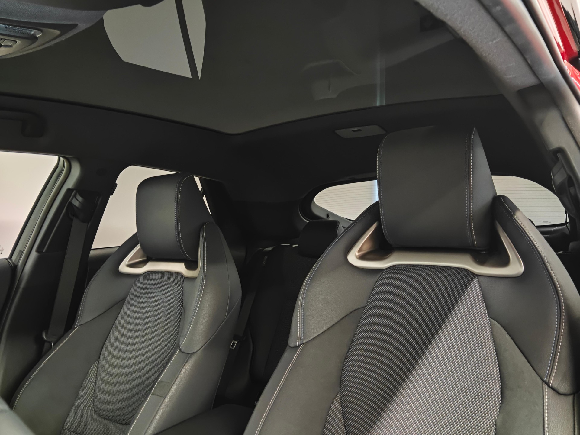 TOYOTA C-HR 2.0 PHEV Style - Ruote invernali & Servizi inclusi-image-6