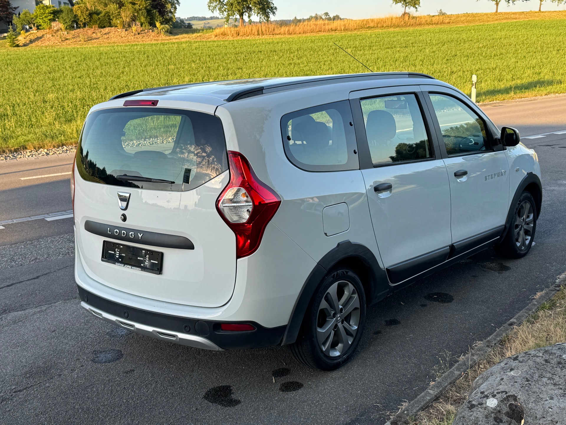 DACIA Lodgy 1.2 T Stepway 7PL-image-3