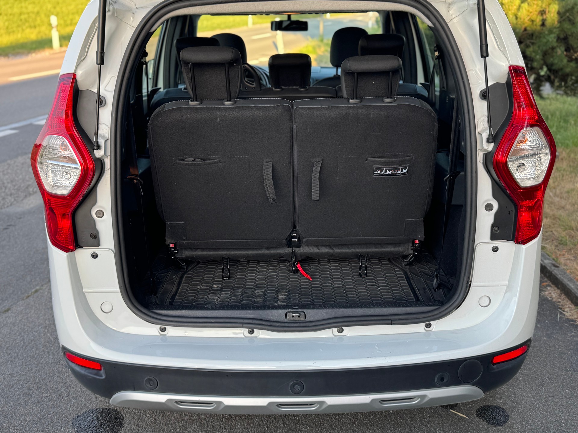 DACIA Lodgy 1.2 T Stepway 7PL-image-6