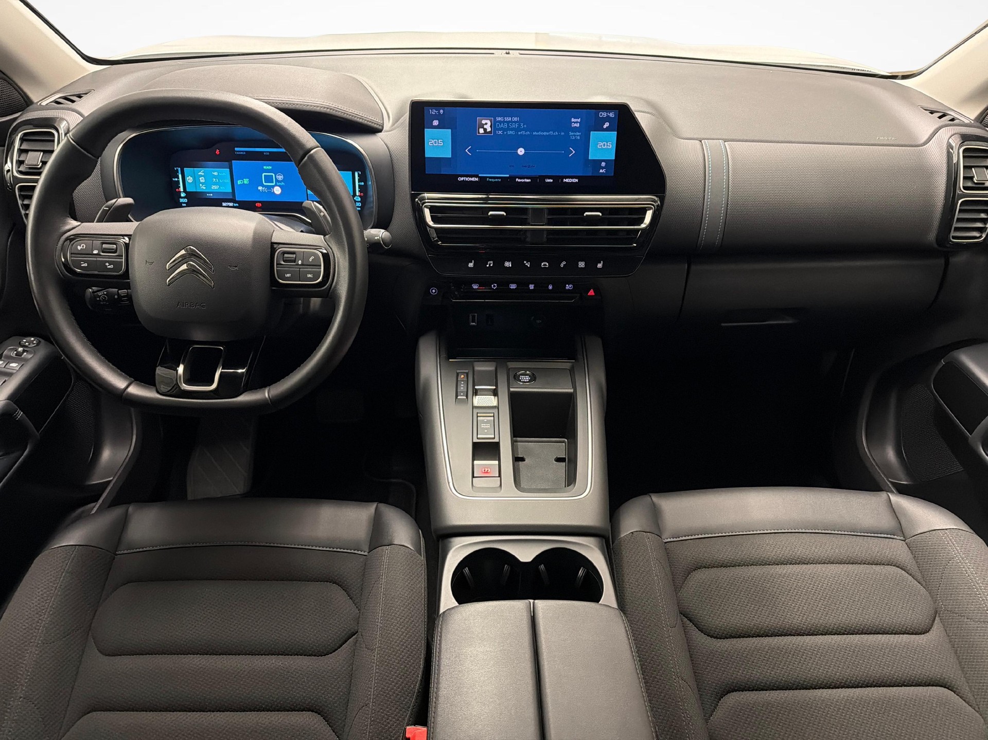 CITROEN C5 Aircross 1.6 Plug-in Hybrid Swiss Edition-image-9