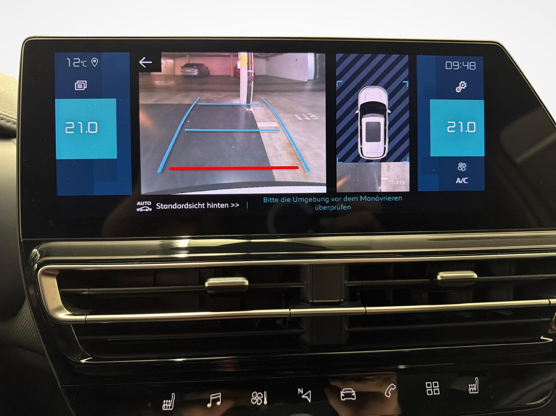 CITROEN C5 Aircross 1.6 Plug-in Hybrid Swiss Edition-image-17