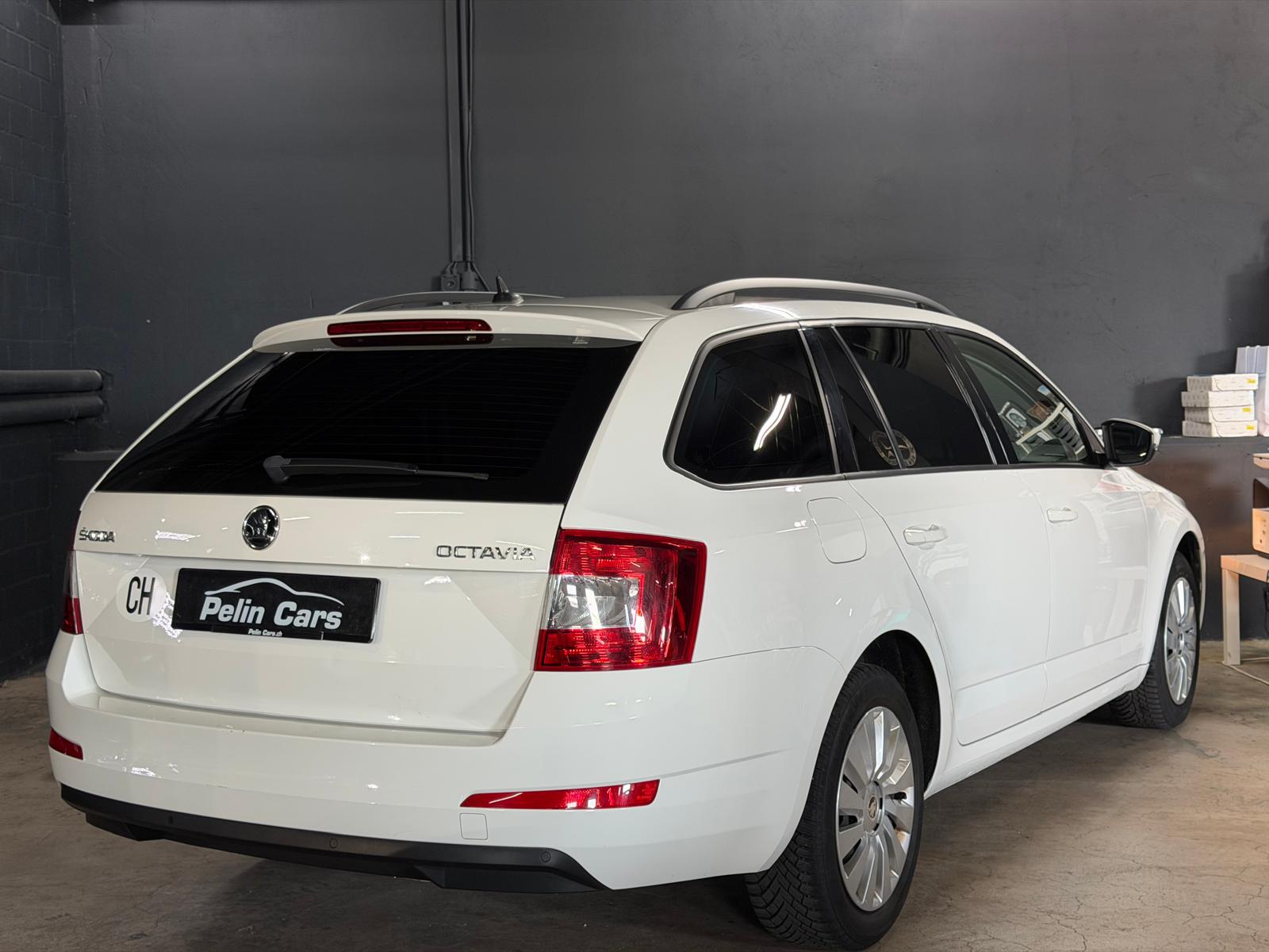 SKODA Octavia Combi 1.6 TDI Ambition White Edition Frisch ab MFK & Frisch ab Service-image-5