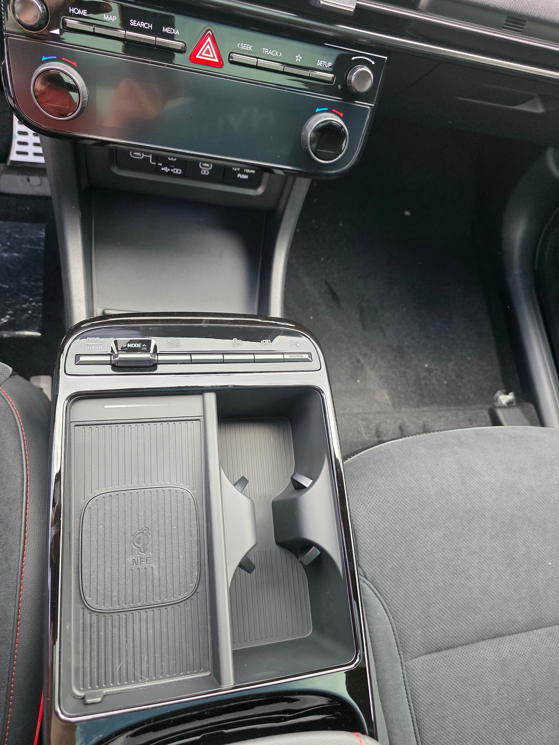 HYUNDAI Tucson 1.6 TGDI HEV N-Line 4WD-image-13