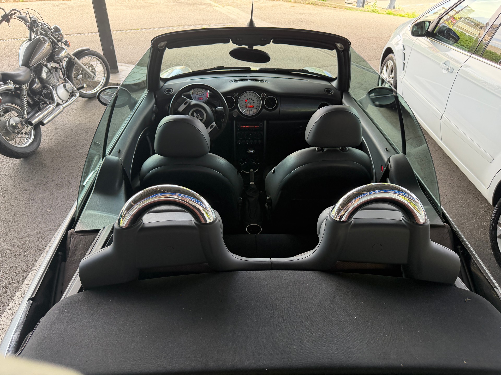 MINI One Cabriolet mit Garantieoptionen-image-3