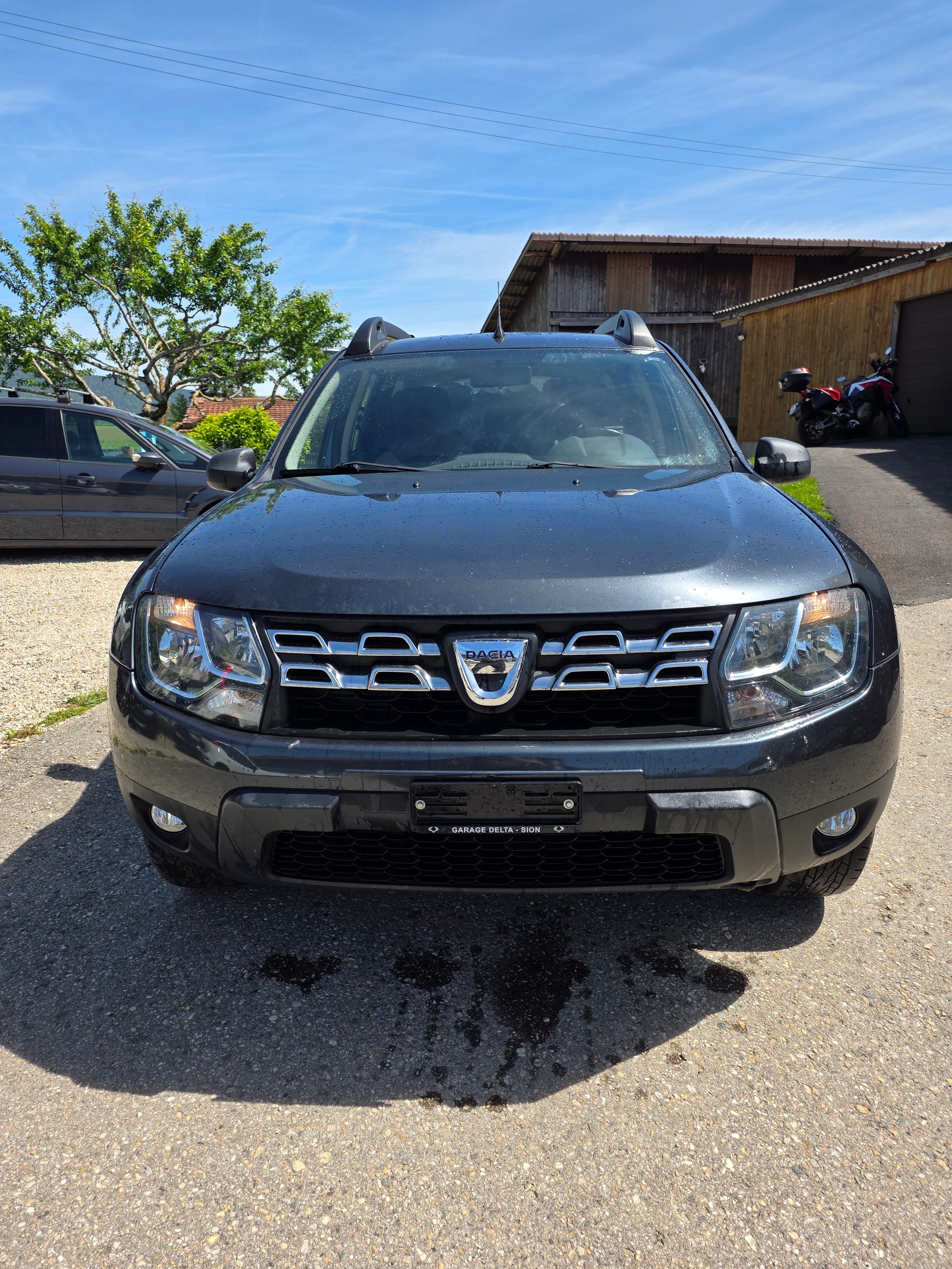 DACIA Duster 1.6 Lauréate 4x4-image-2