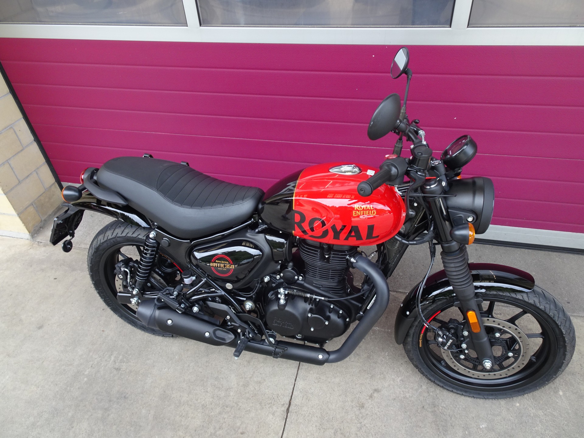 ROYAL ENFIELD Hntr 350 Rebel-image-15